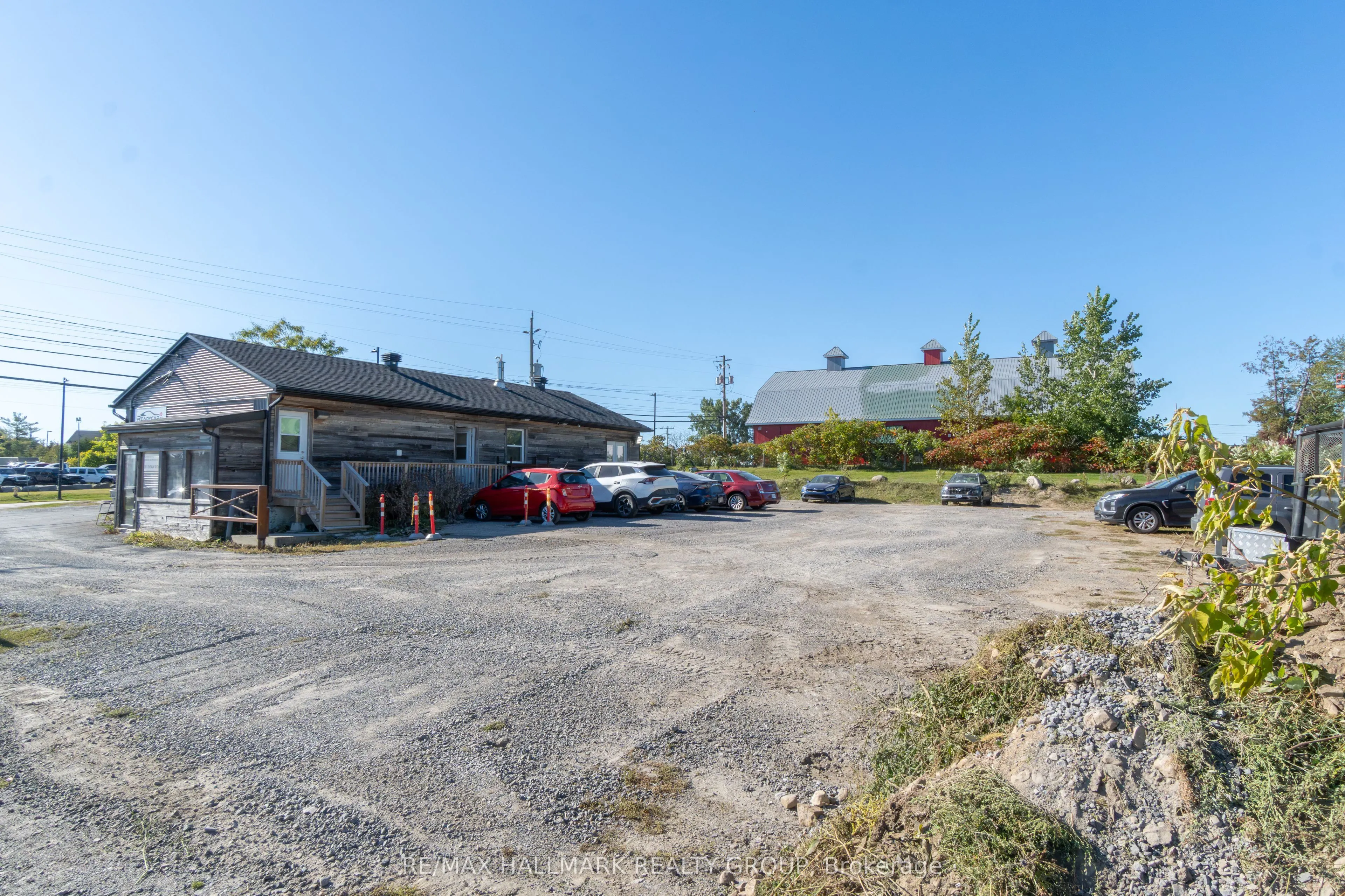 6231 Hazeldean Road