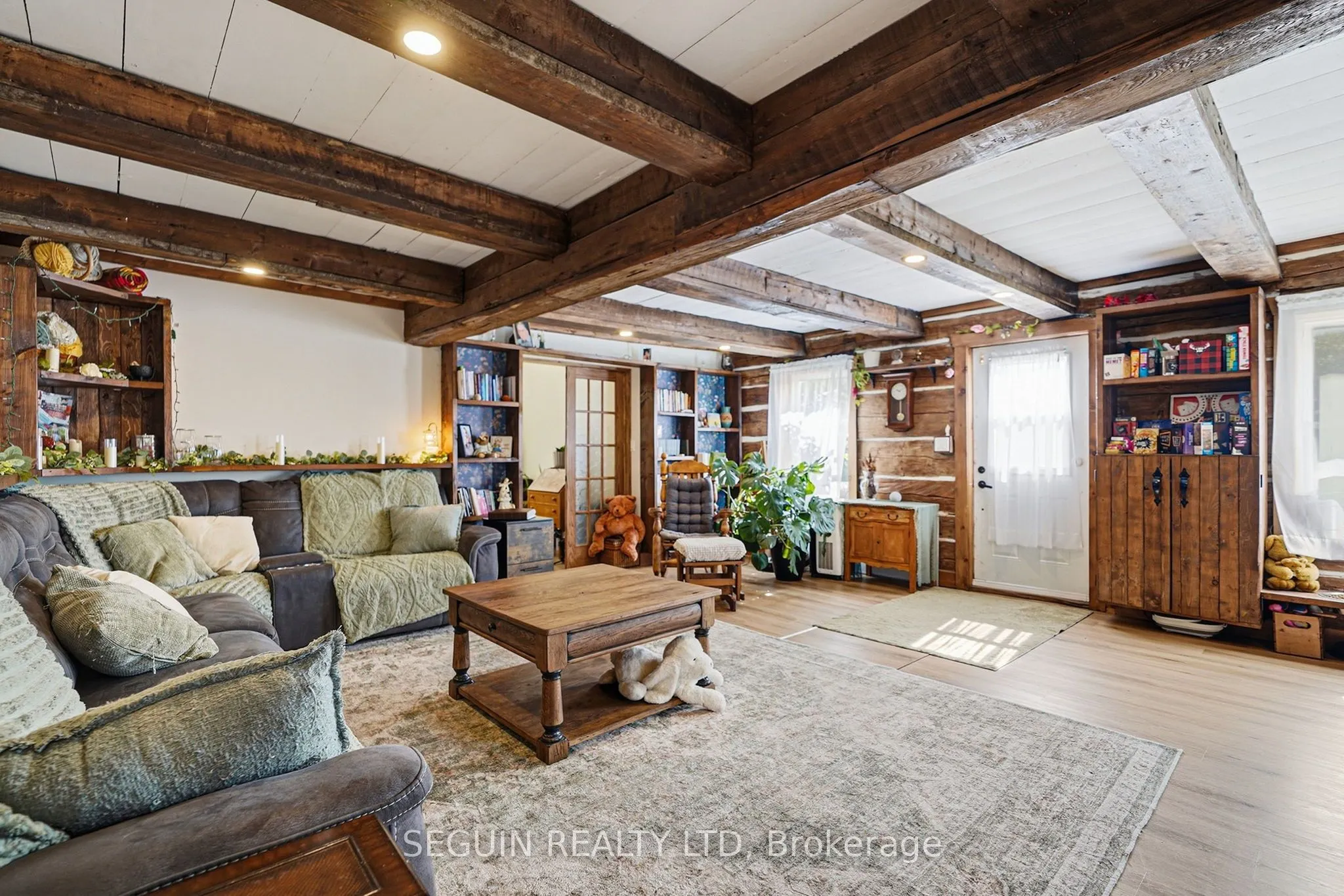 389 Concession 7 Road
