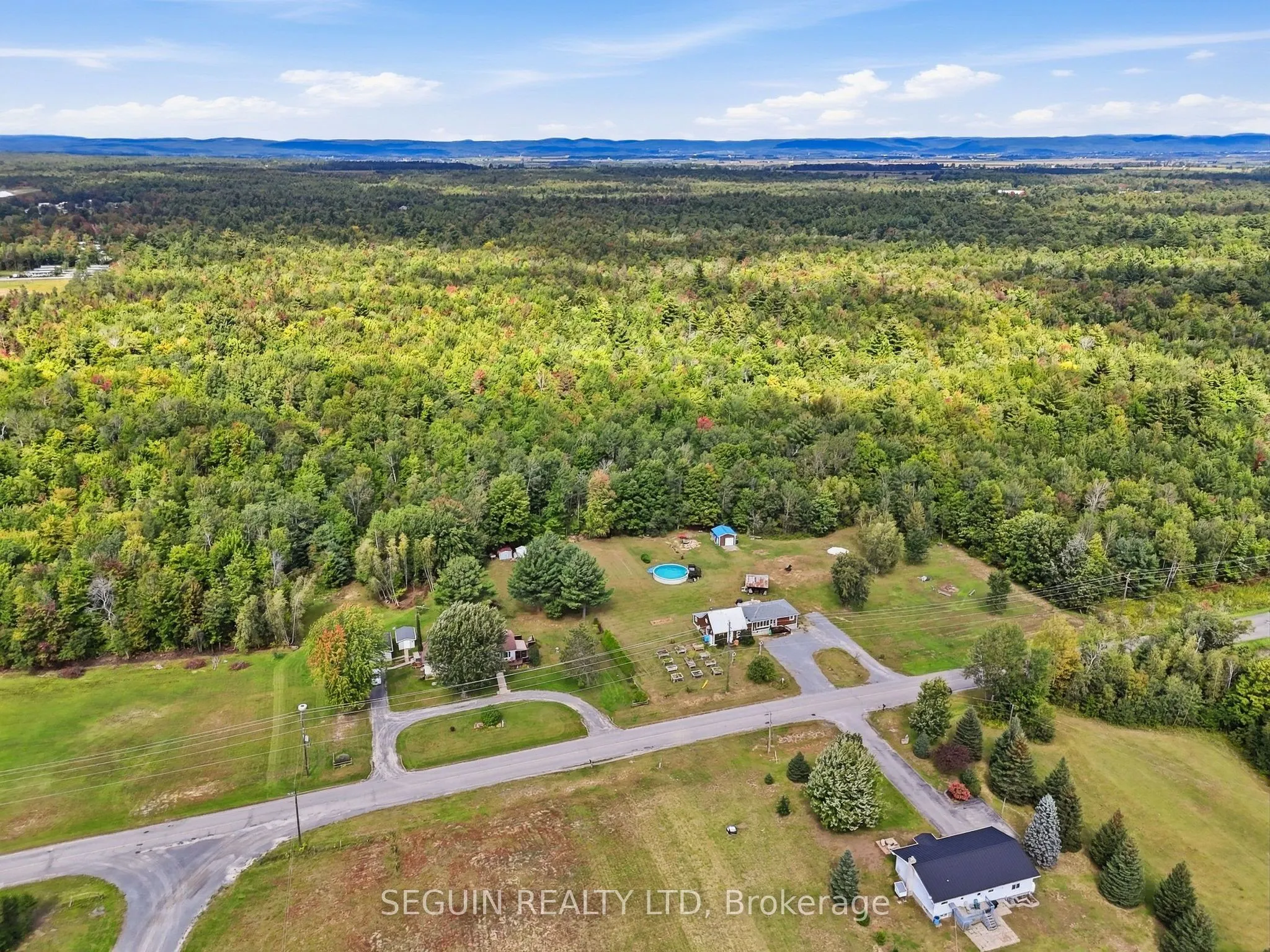 389 Concession 7 Road