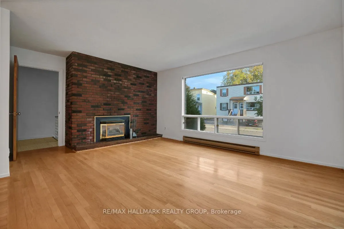 175 Carillon Street
