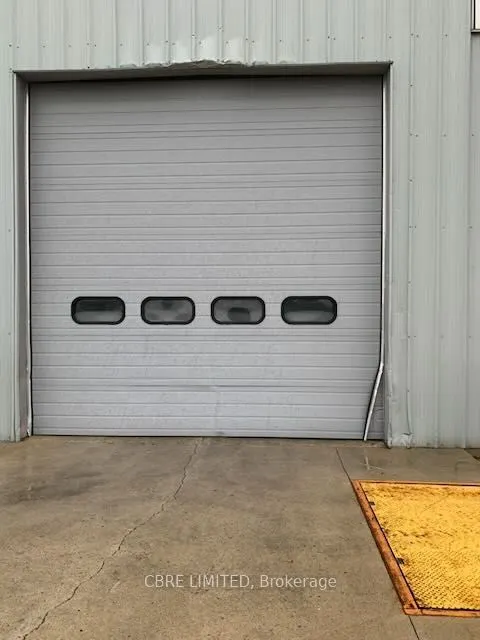 4275 North Service Road