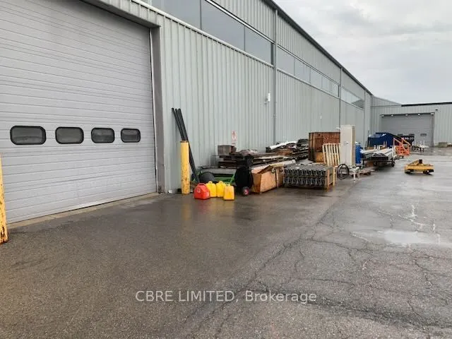 4275 North Service Road
