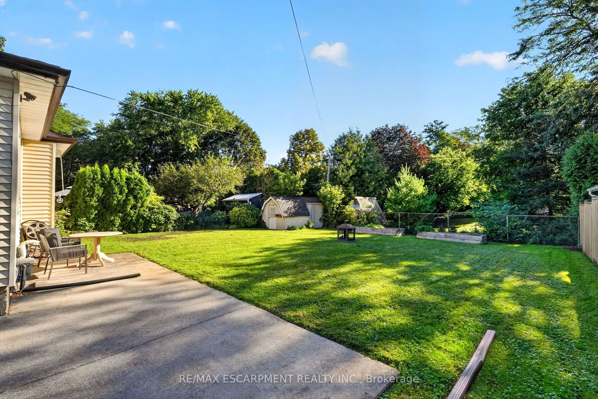 416 Bartlett Avenue