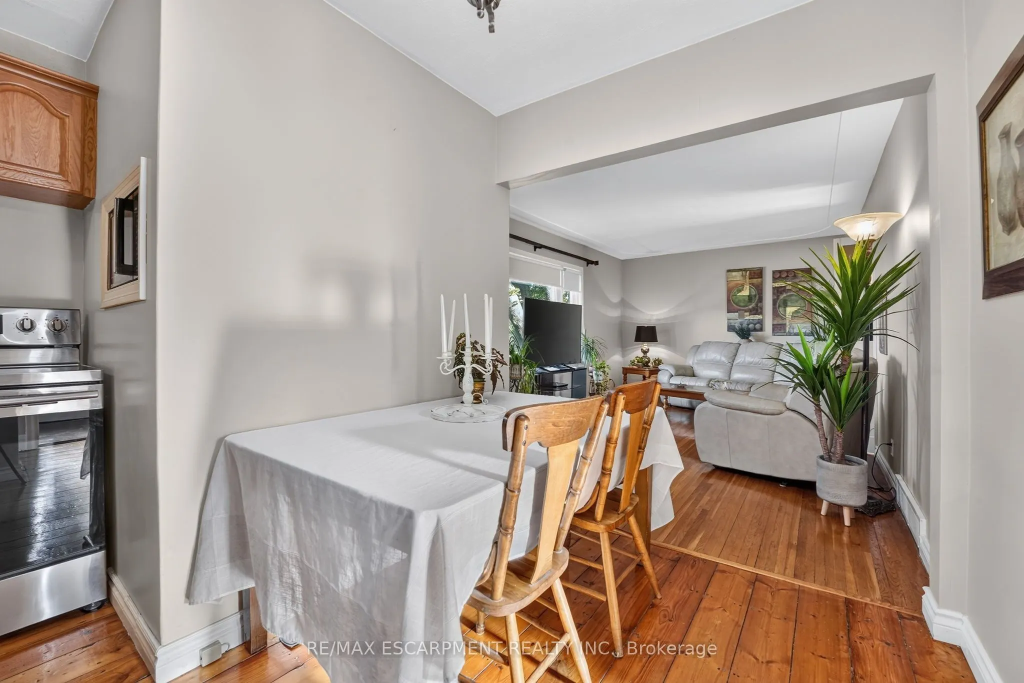 416 Bartlett Avenue