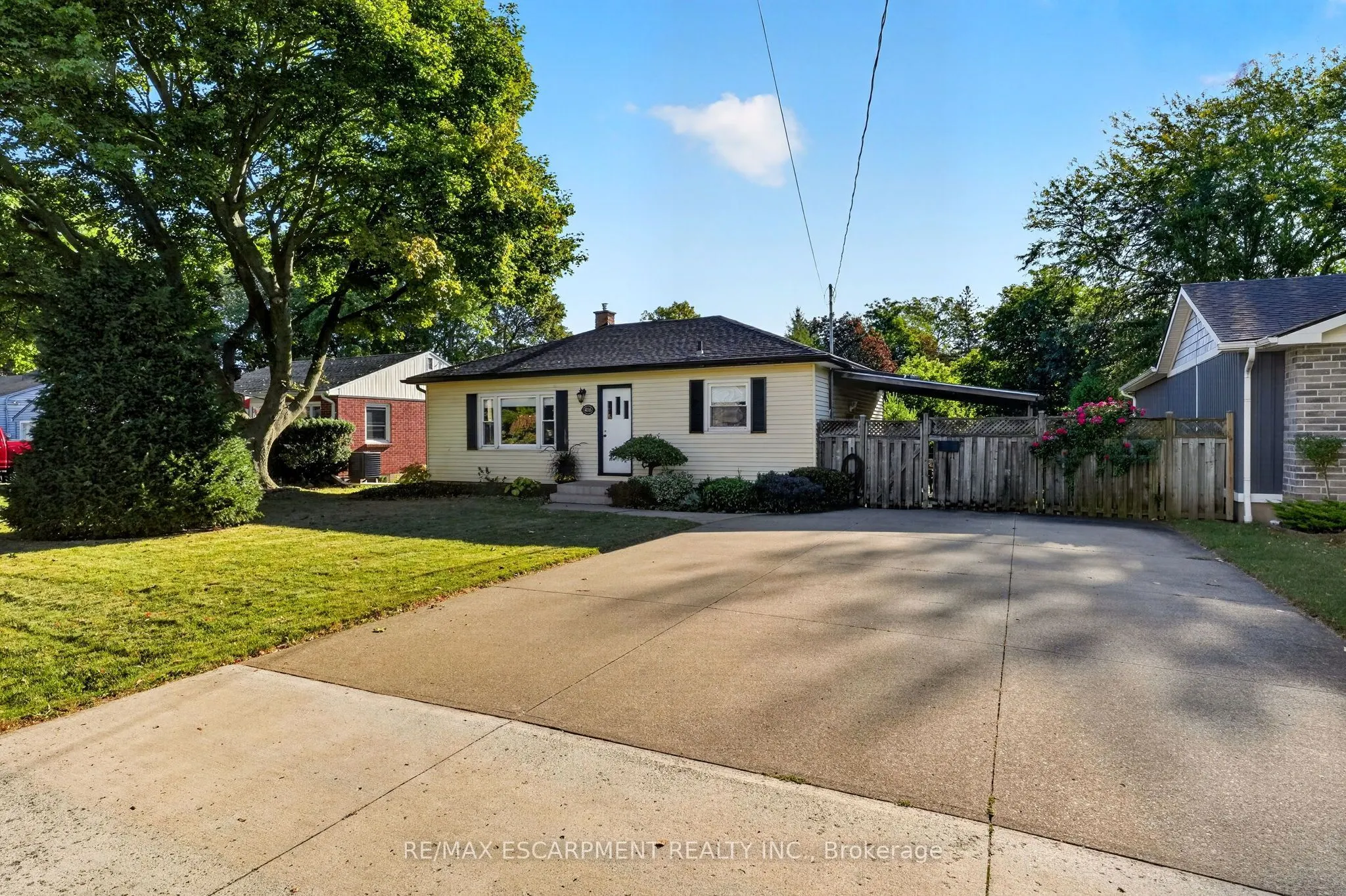 416 Bartlett Avenue