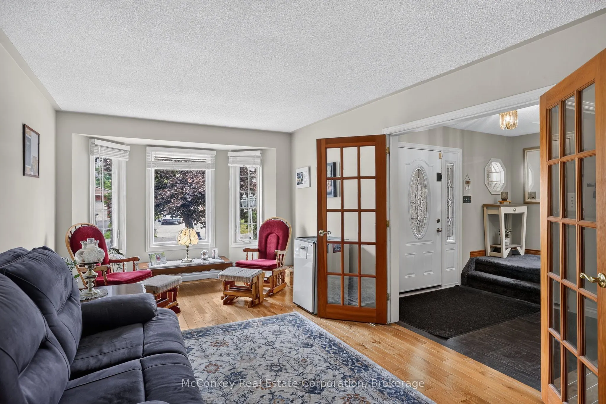 1817 Parkwood Circle