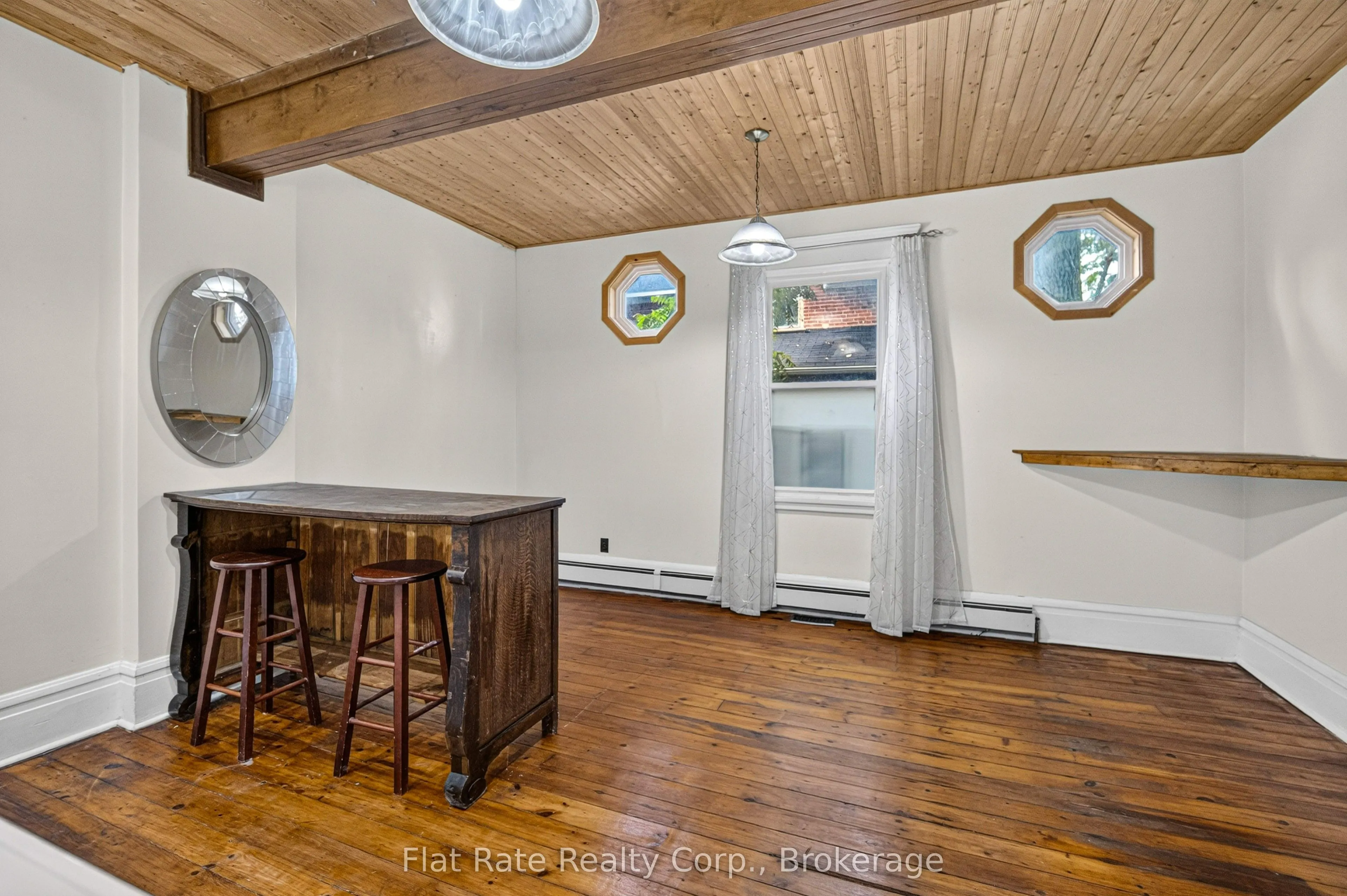 660 George Street N ##5