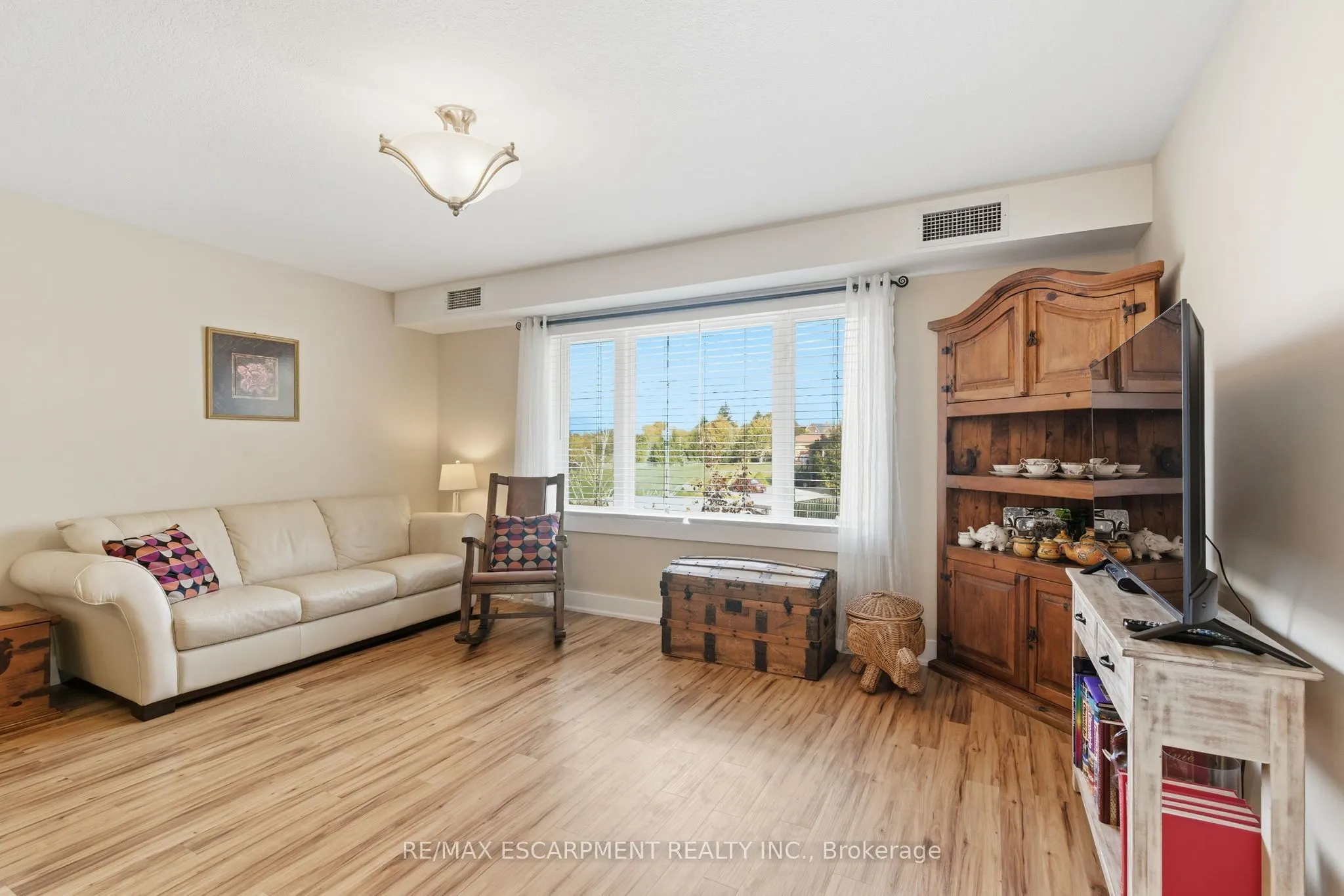 111 SMITS COVE #302