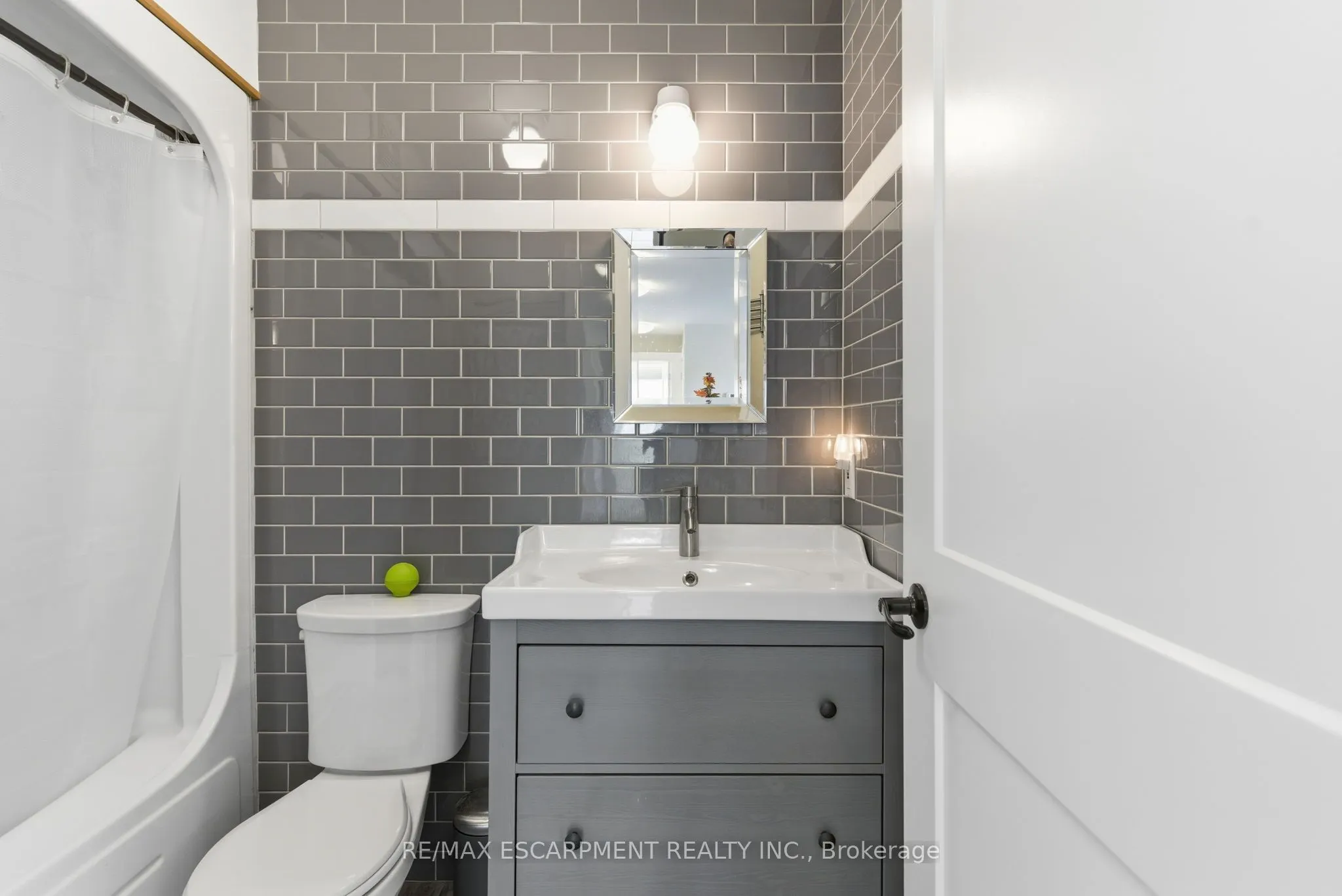 111 SMITS COVE #302