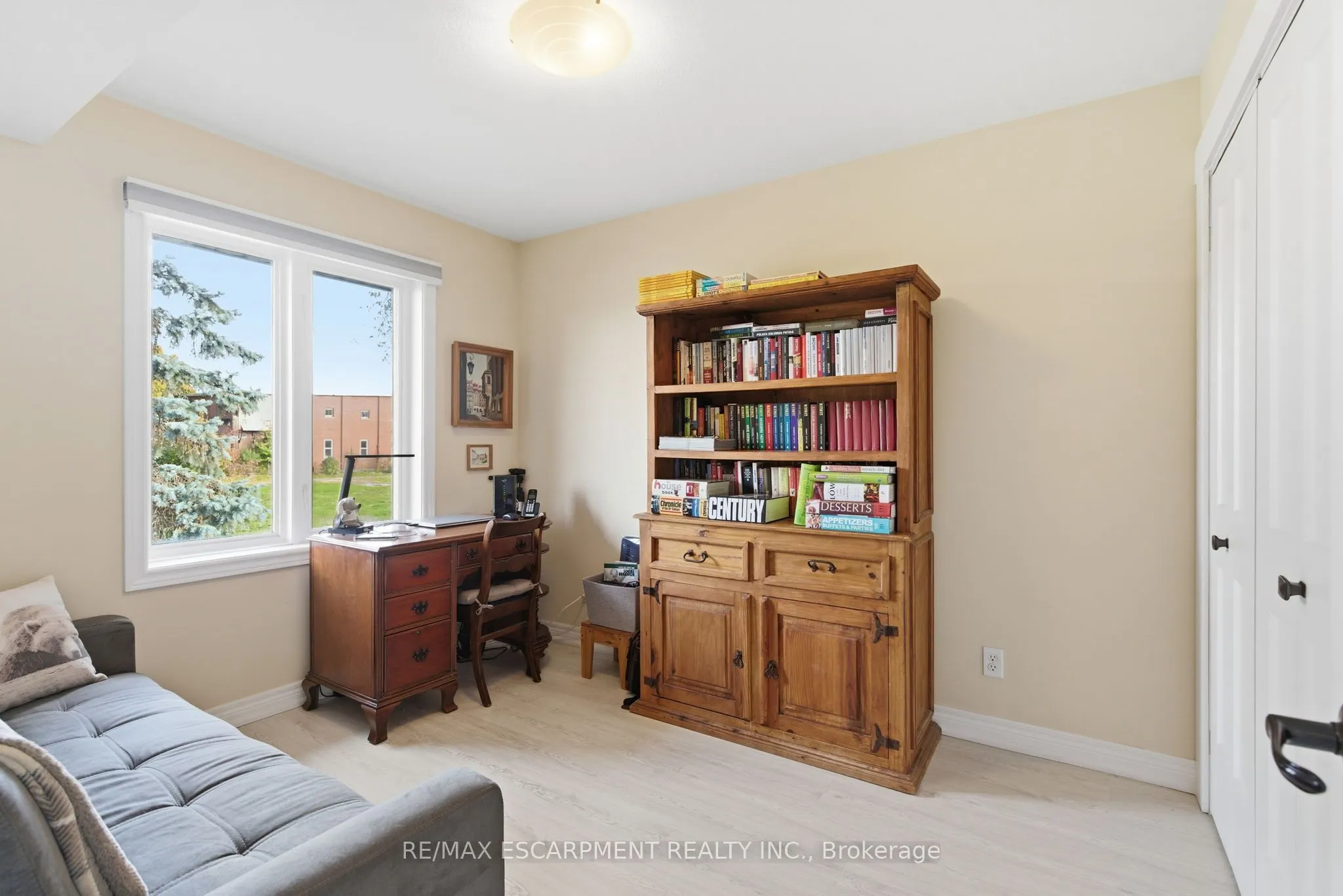 111 SMITS COVE #302