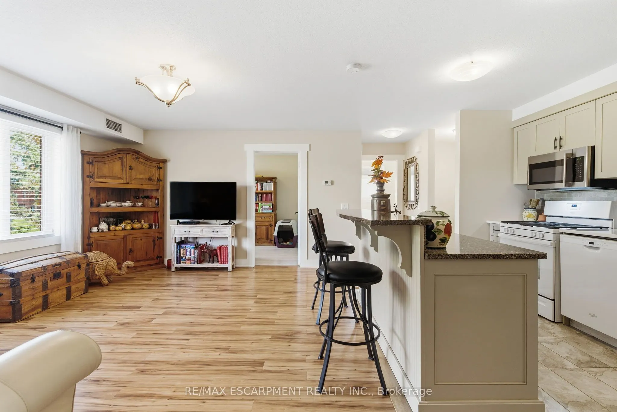 111 SMITS COVE #302