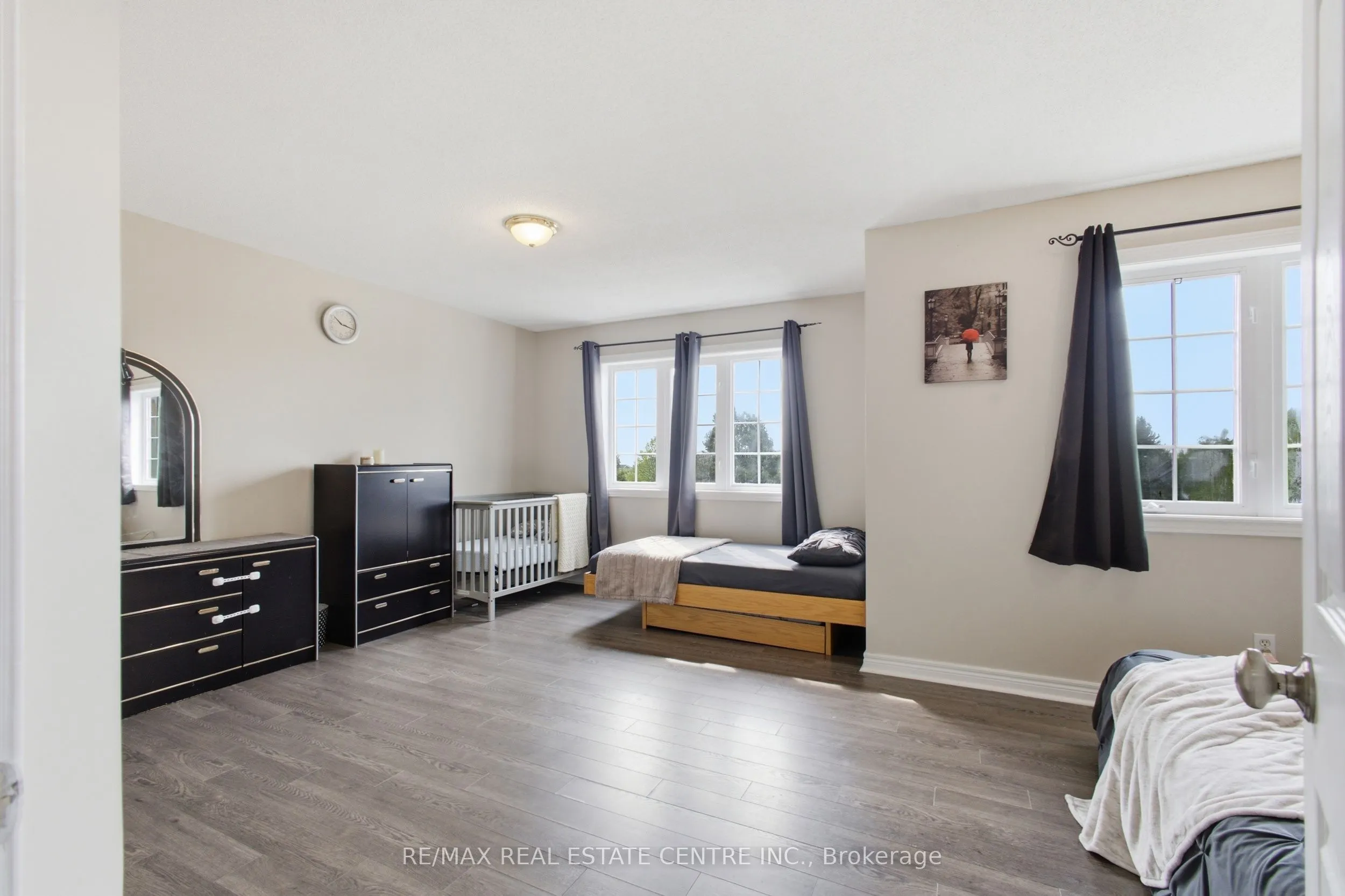801 Hunters Gate Crescent