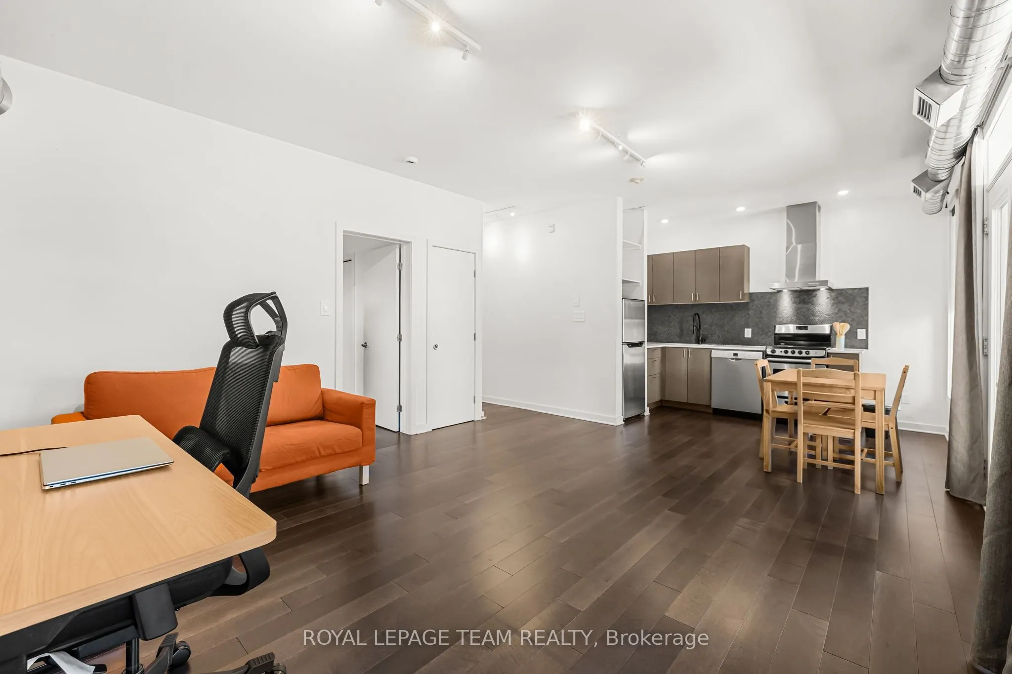 1308 Thames Street #301