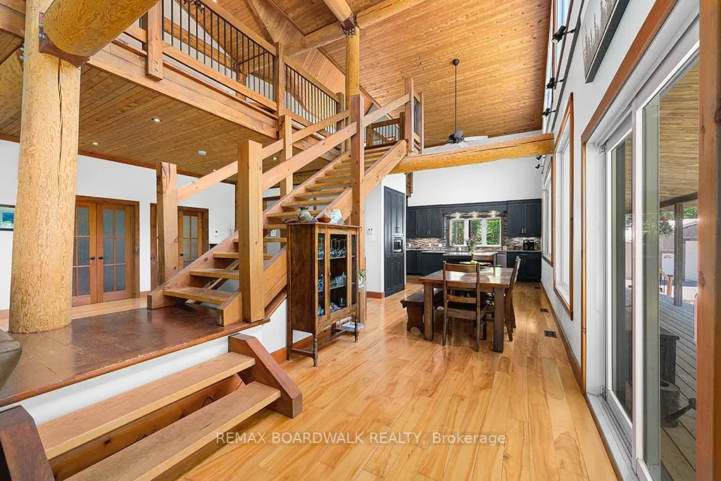 1439 Lacroix Road