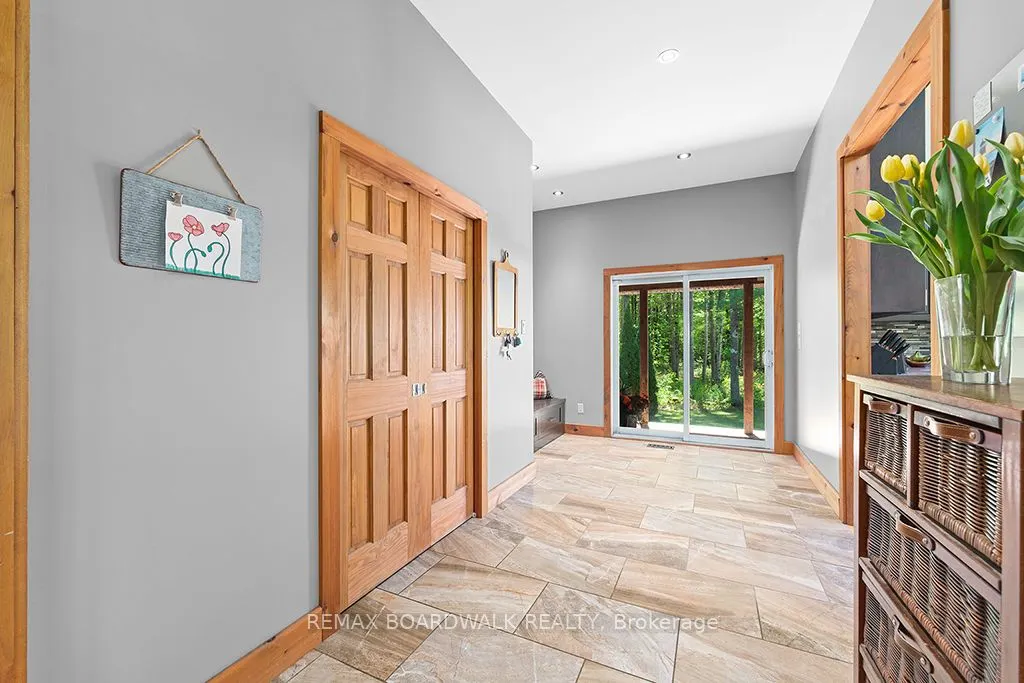 1439 Lacroix Road