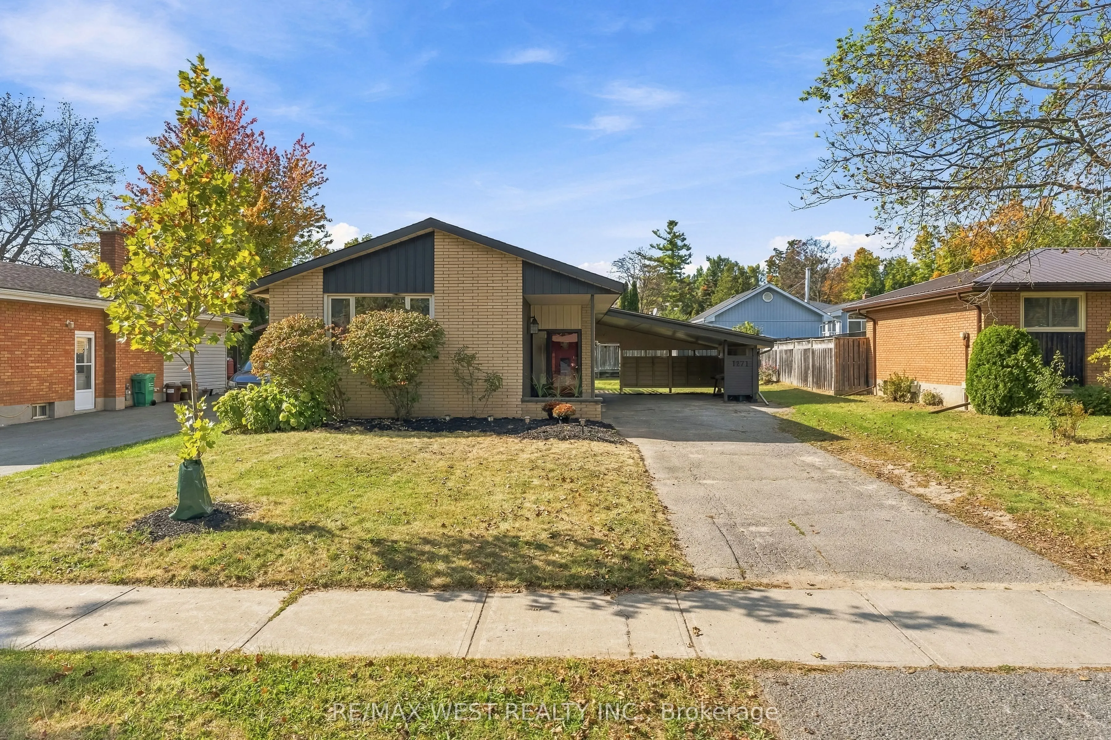 1271 Franklin Drive