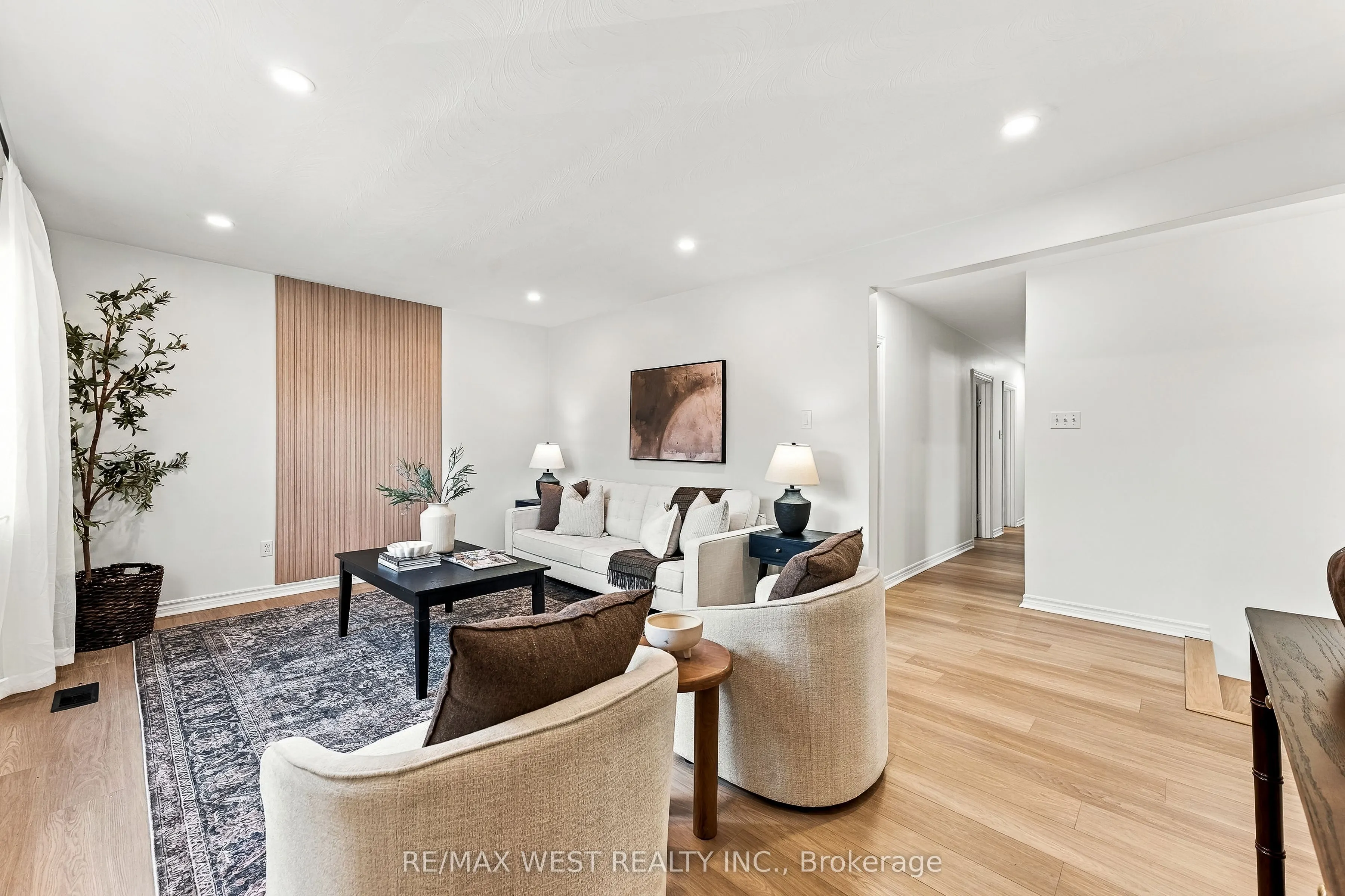 1271 Franklin Drive