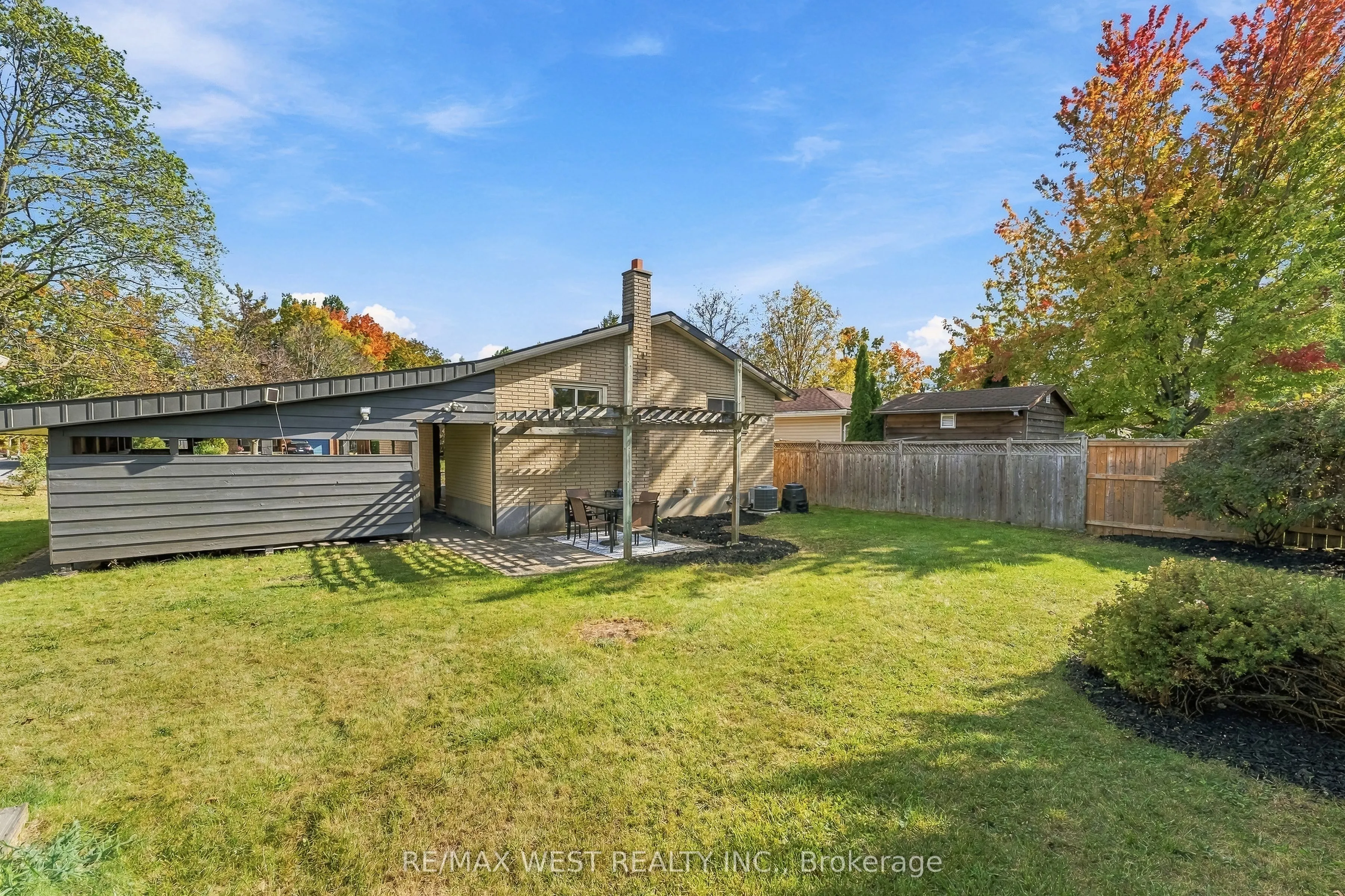 1271 Franklin Drive
