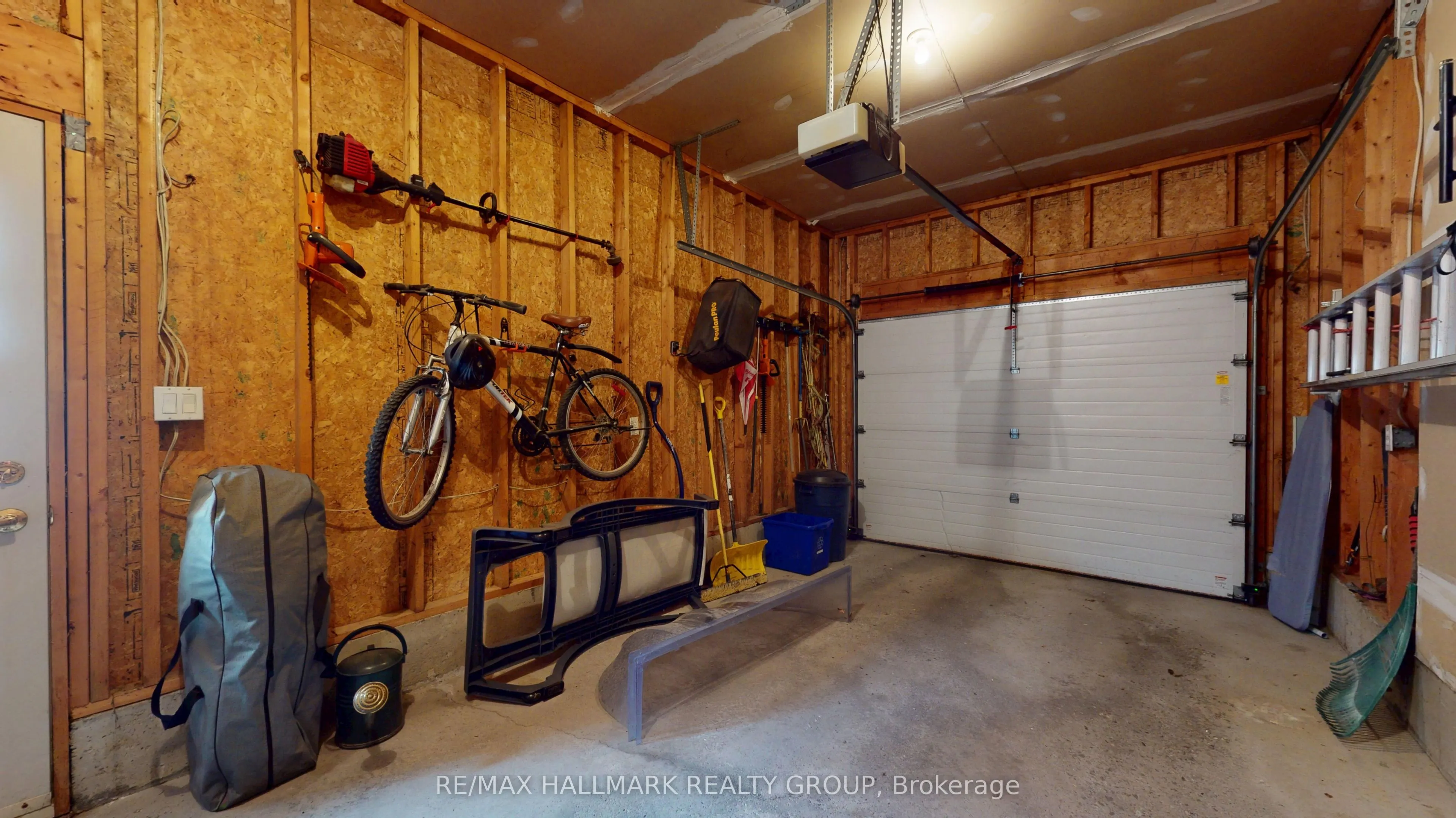 1089 Bridlewood Drive