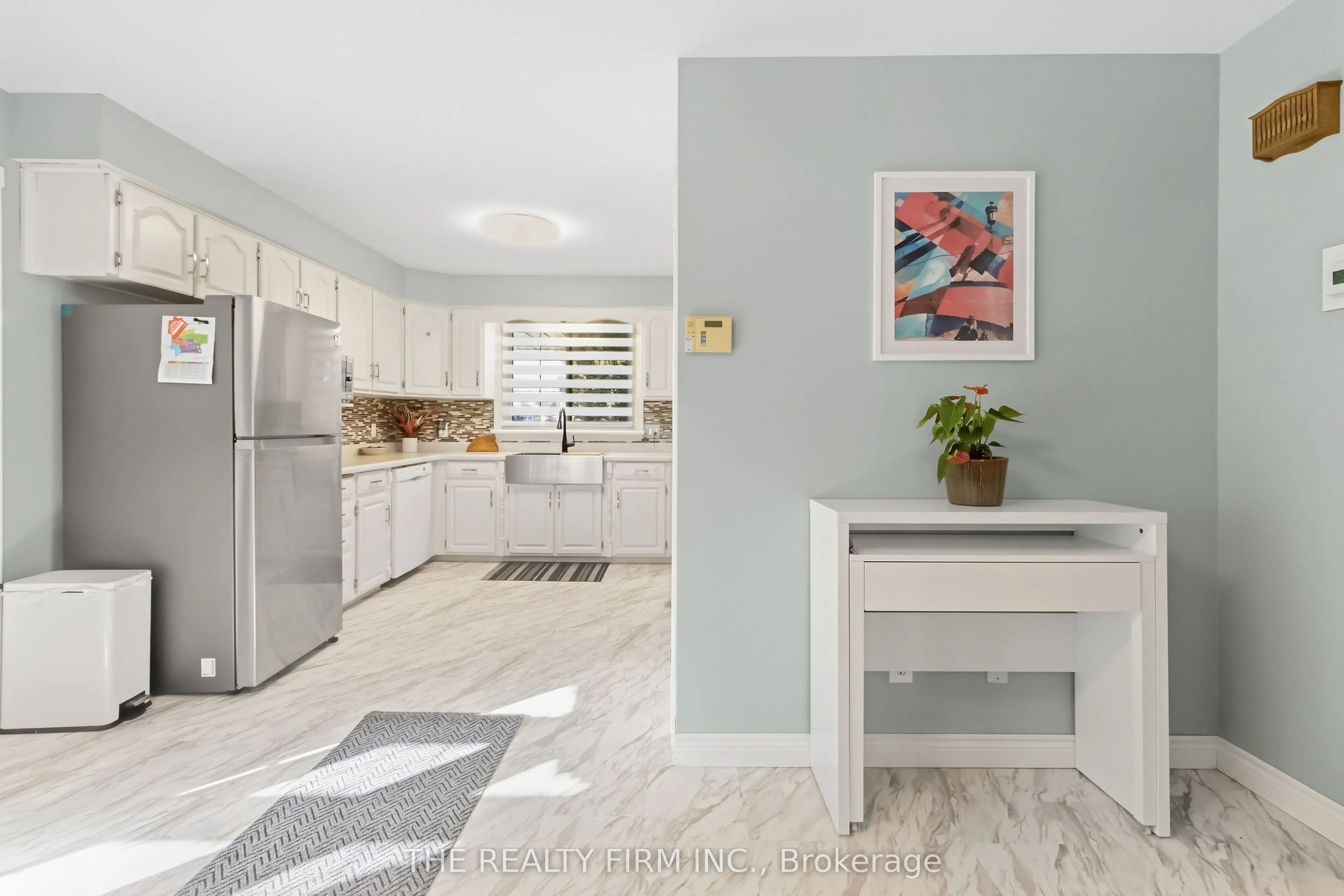 1132 Iroquois Crescent