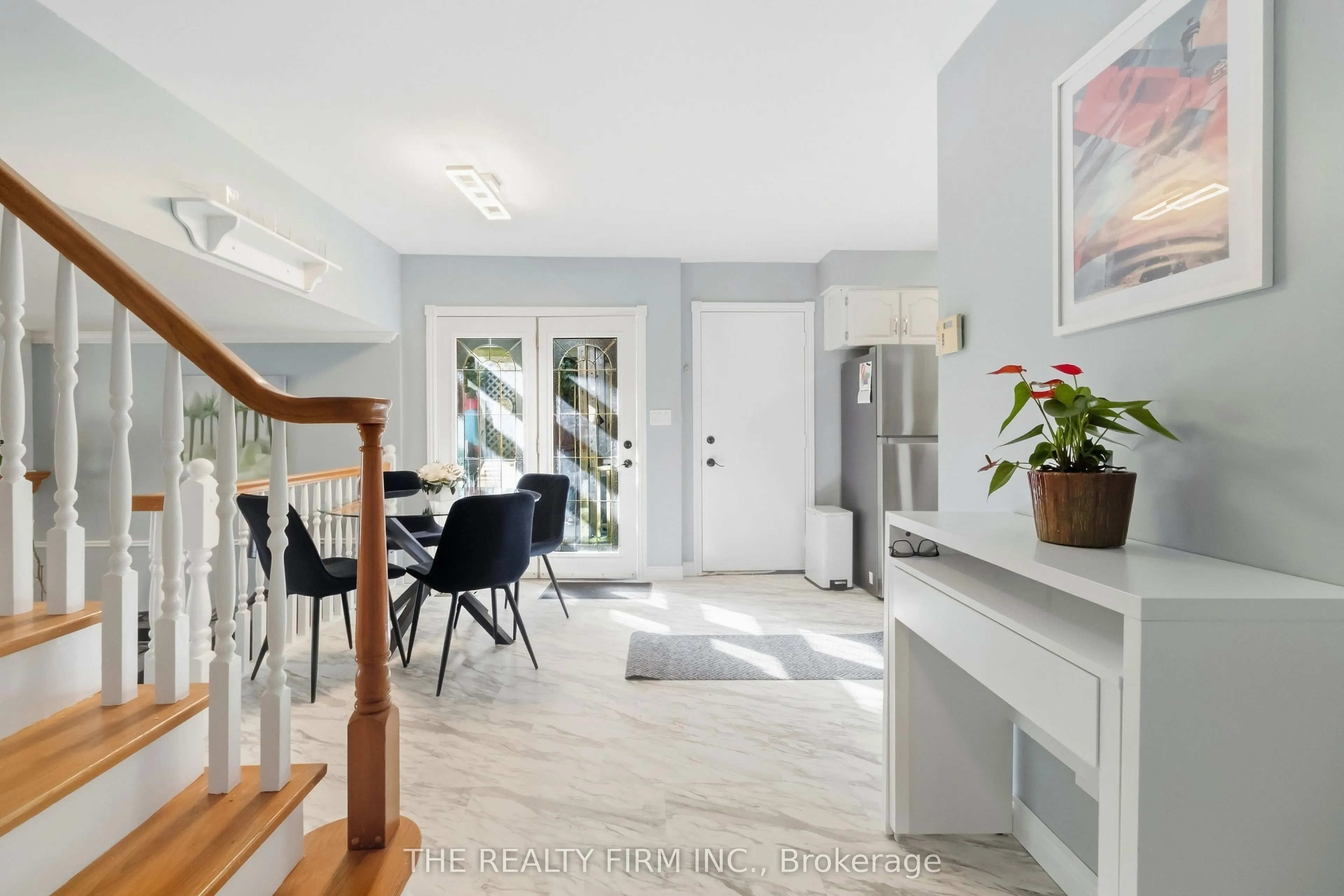 1132 Iroquois Crescent