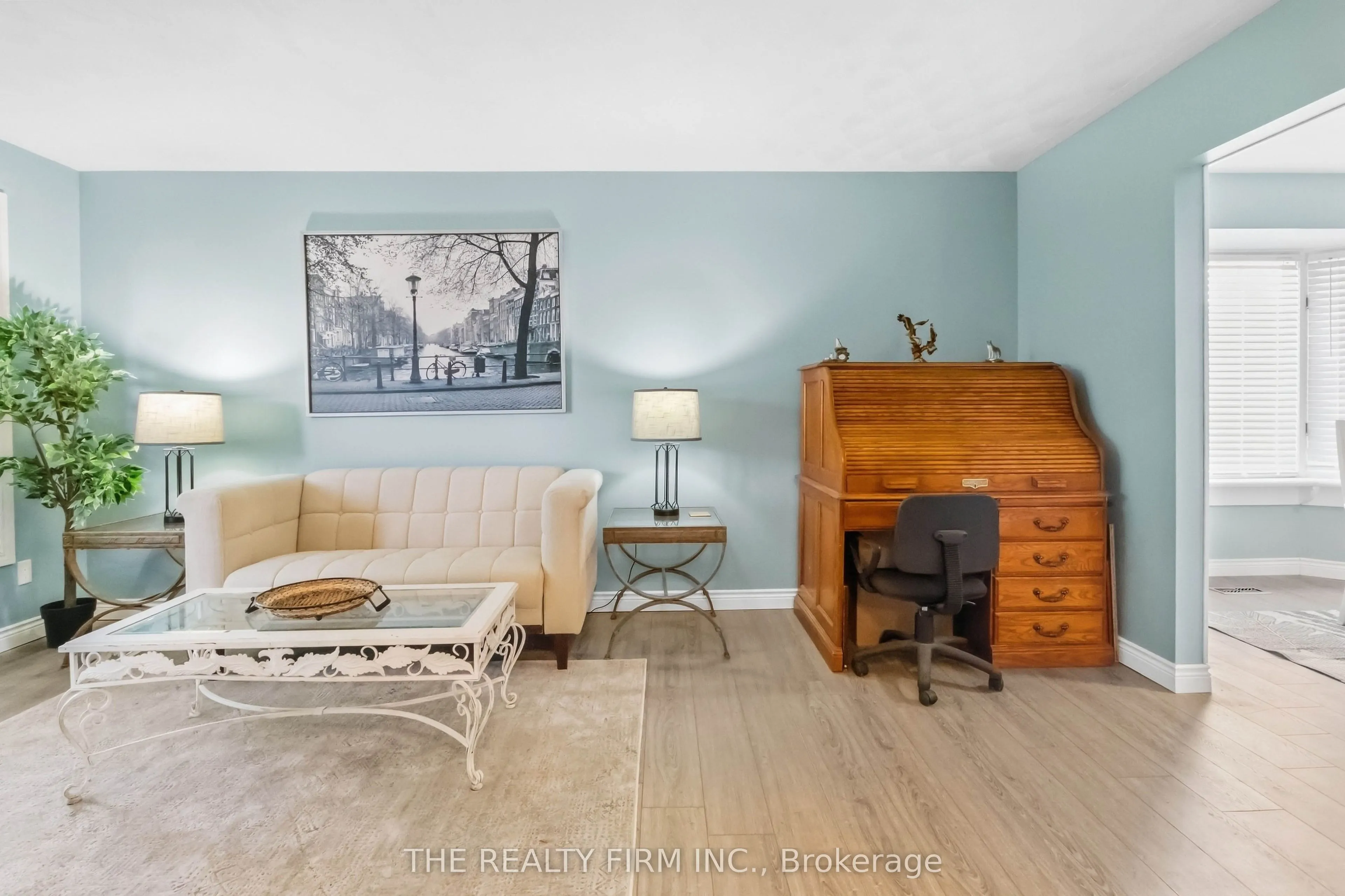 1132 Iroquois Crescent