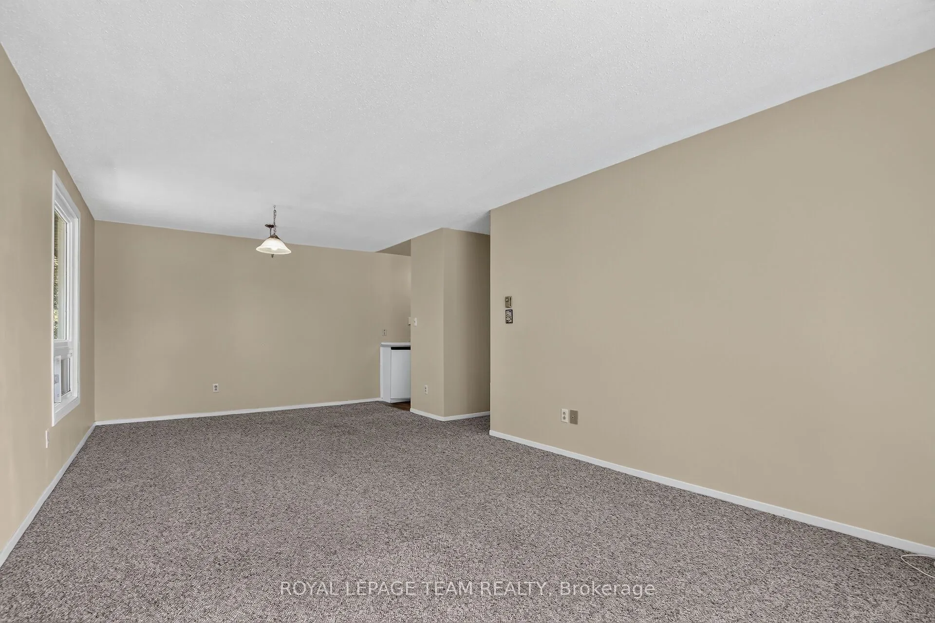 2 Charlotte Place #21