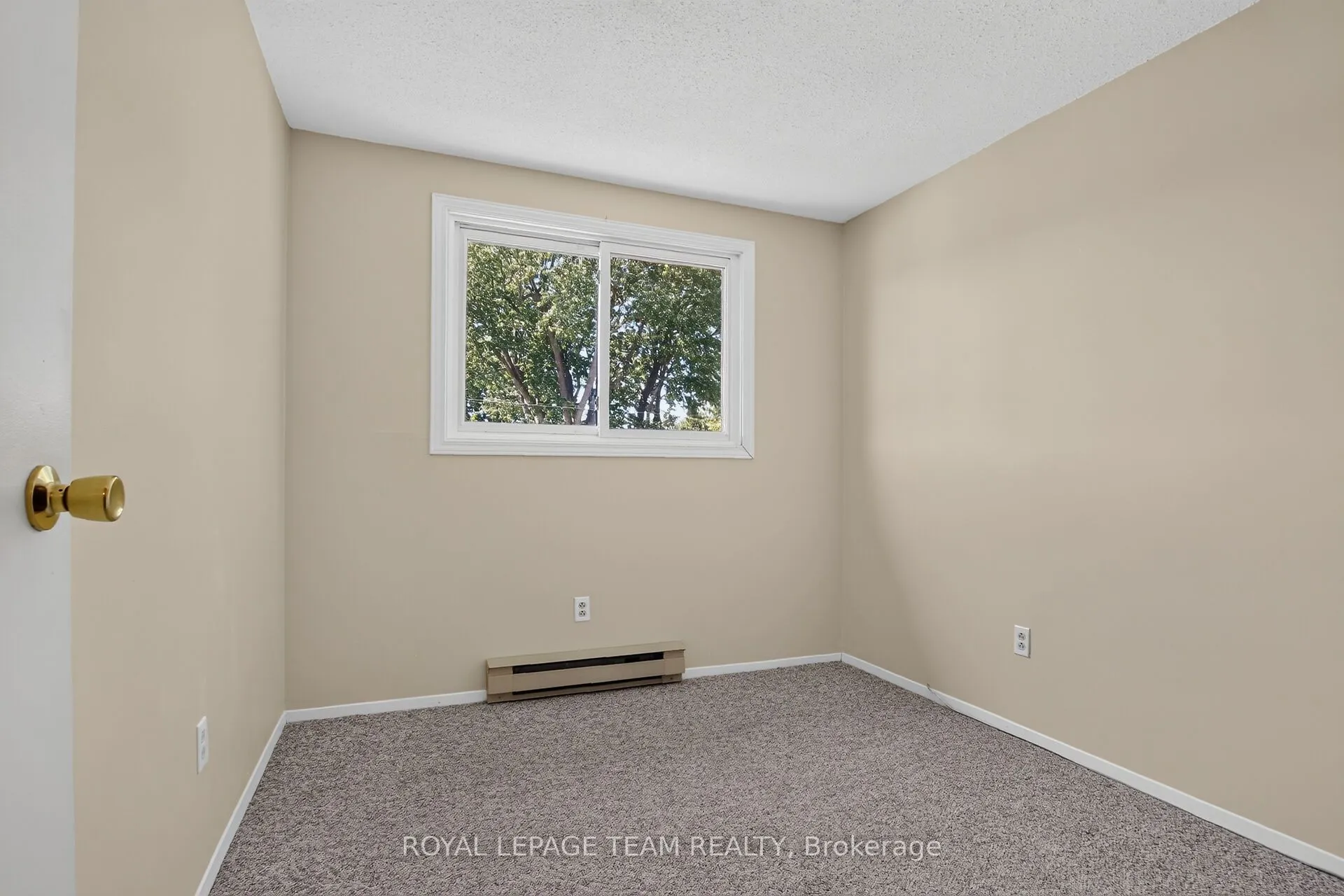 2 Charlotte Place #21