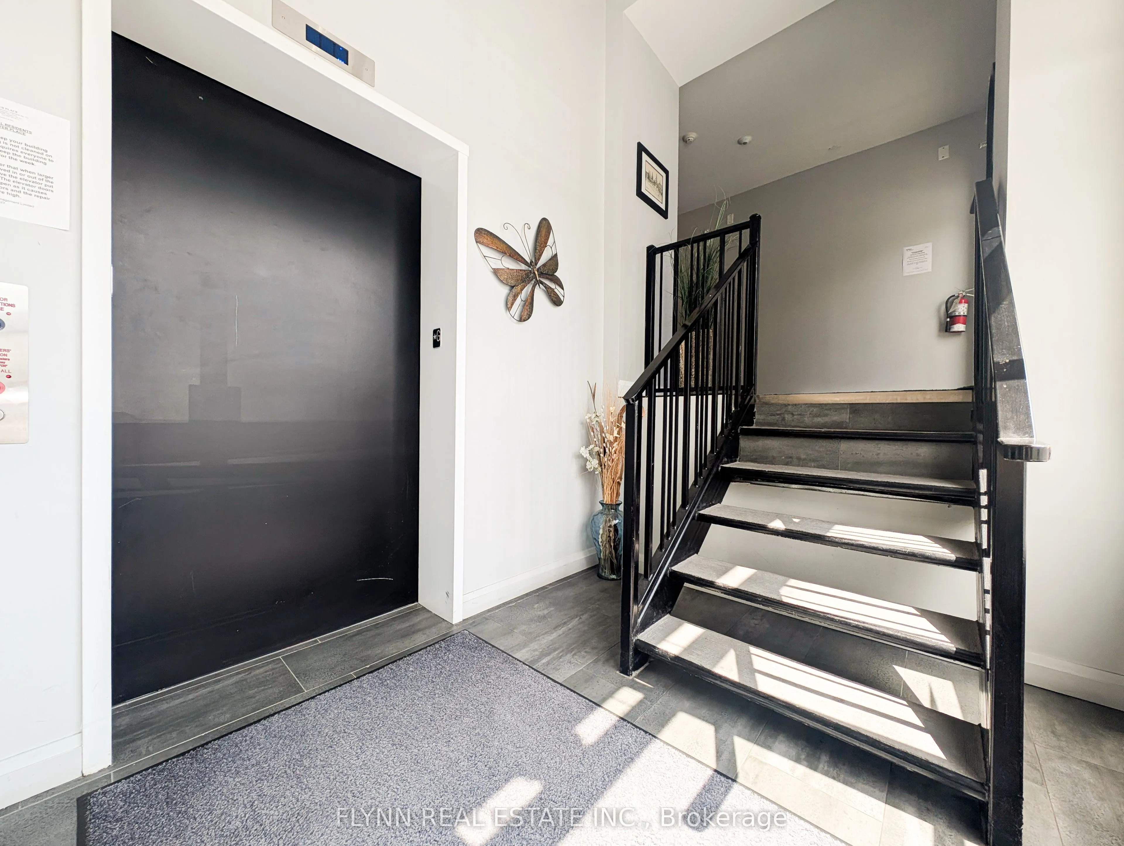 3710 Main Street #207