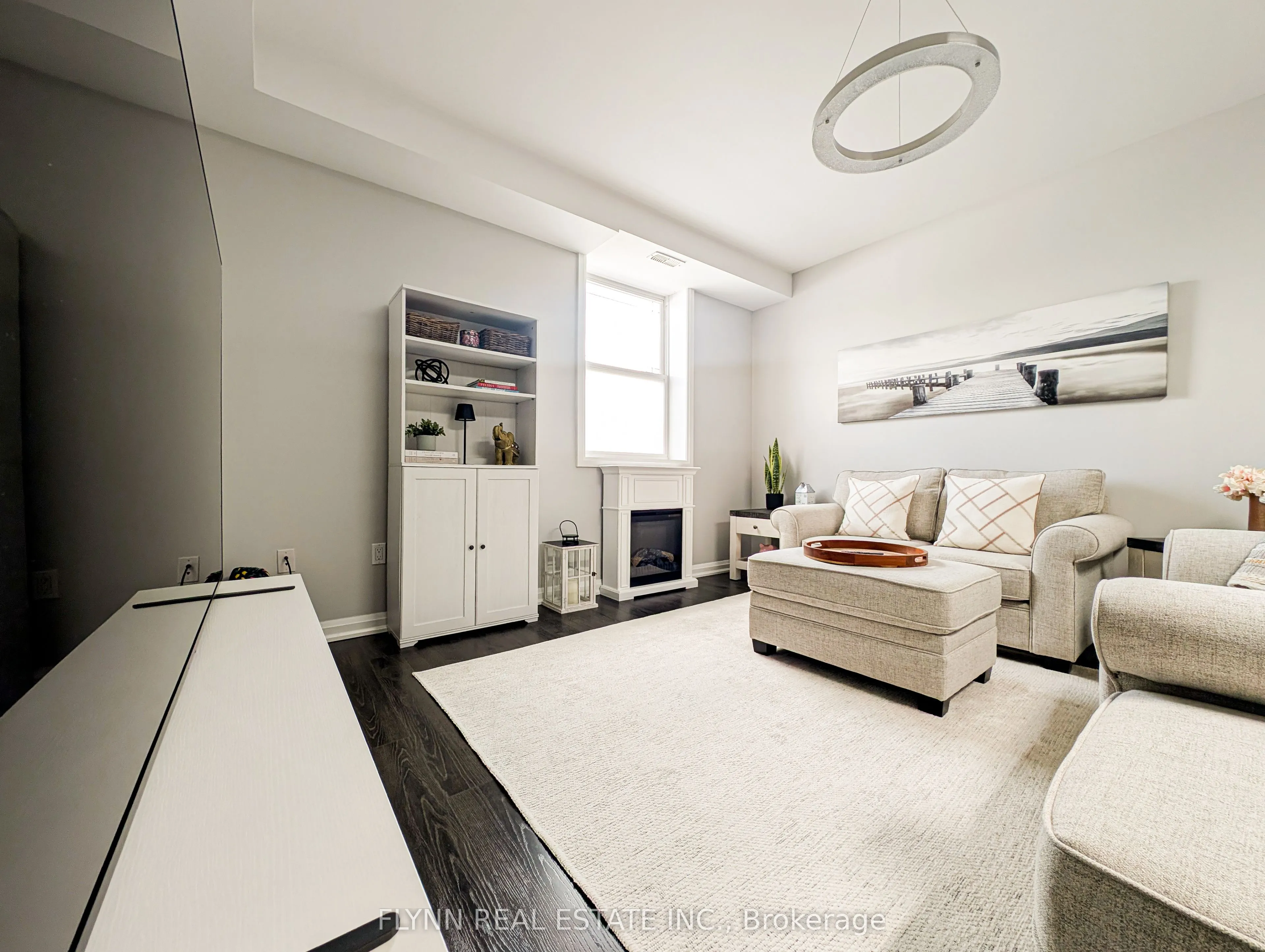 3710 Main Street #207