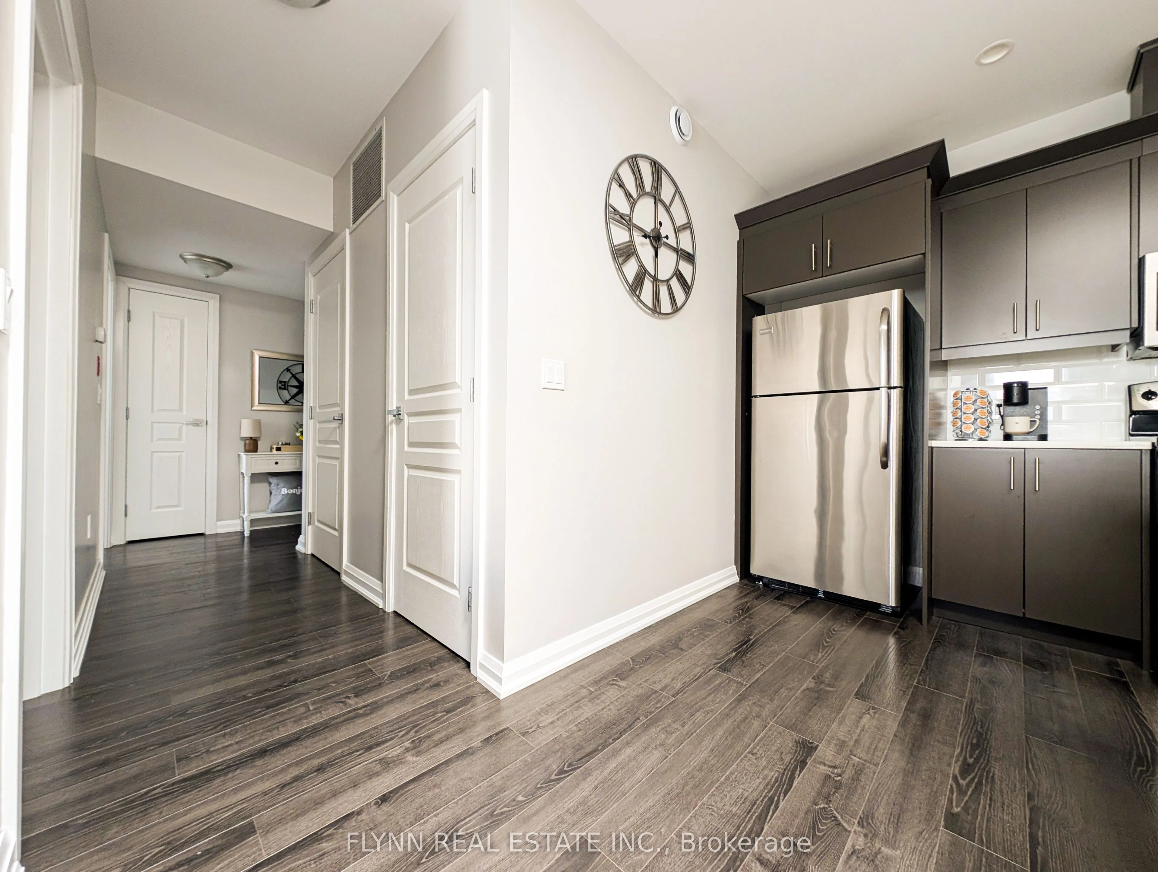 3710 Main Street #207