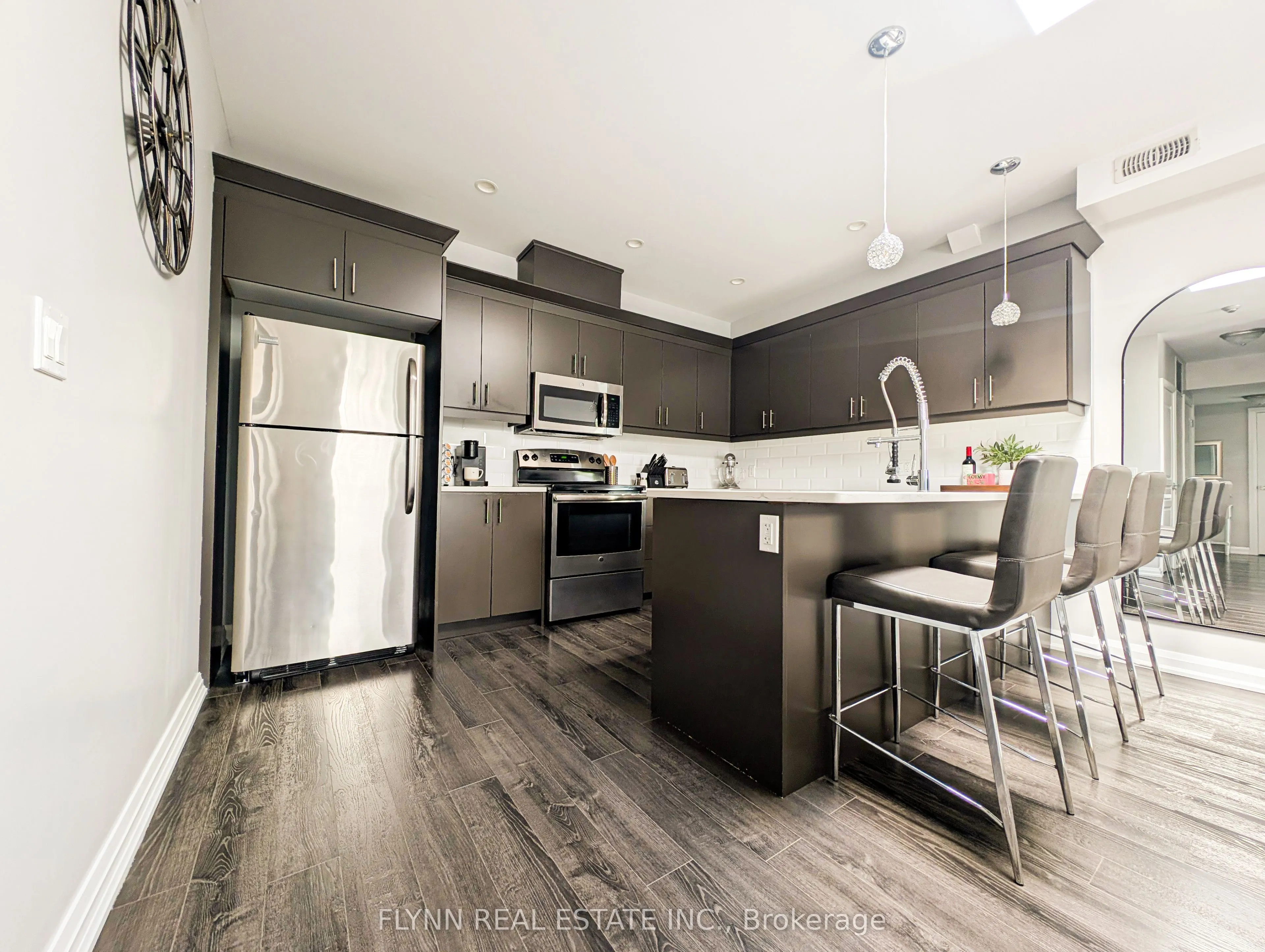 3710 Main Street #207
