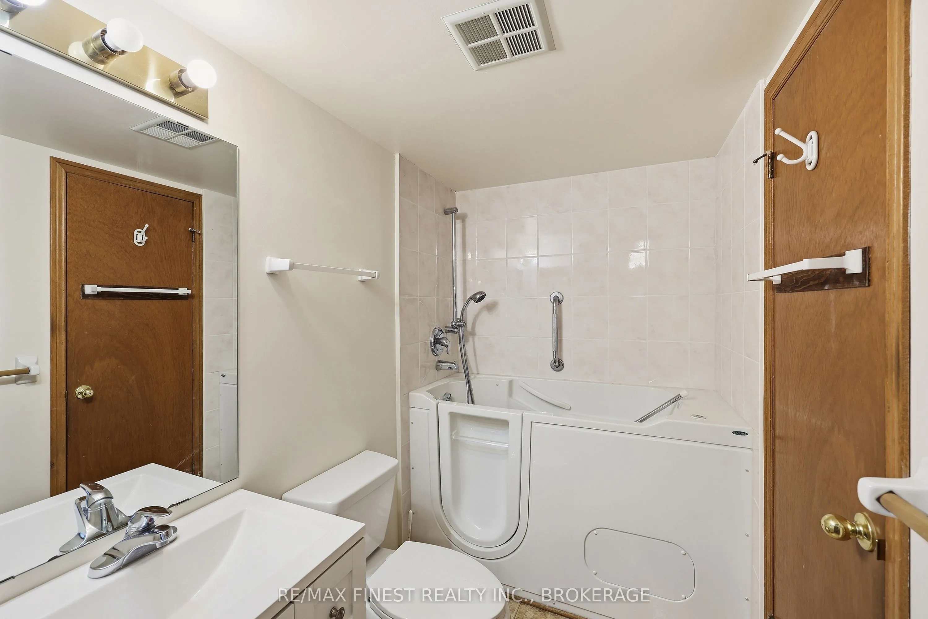 675 Davis Drive #601