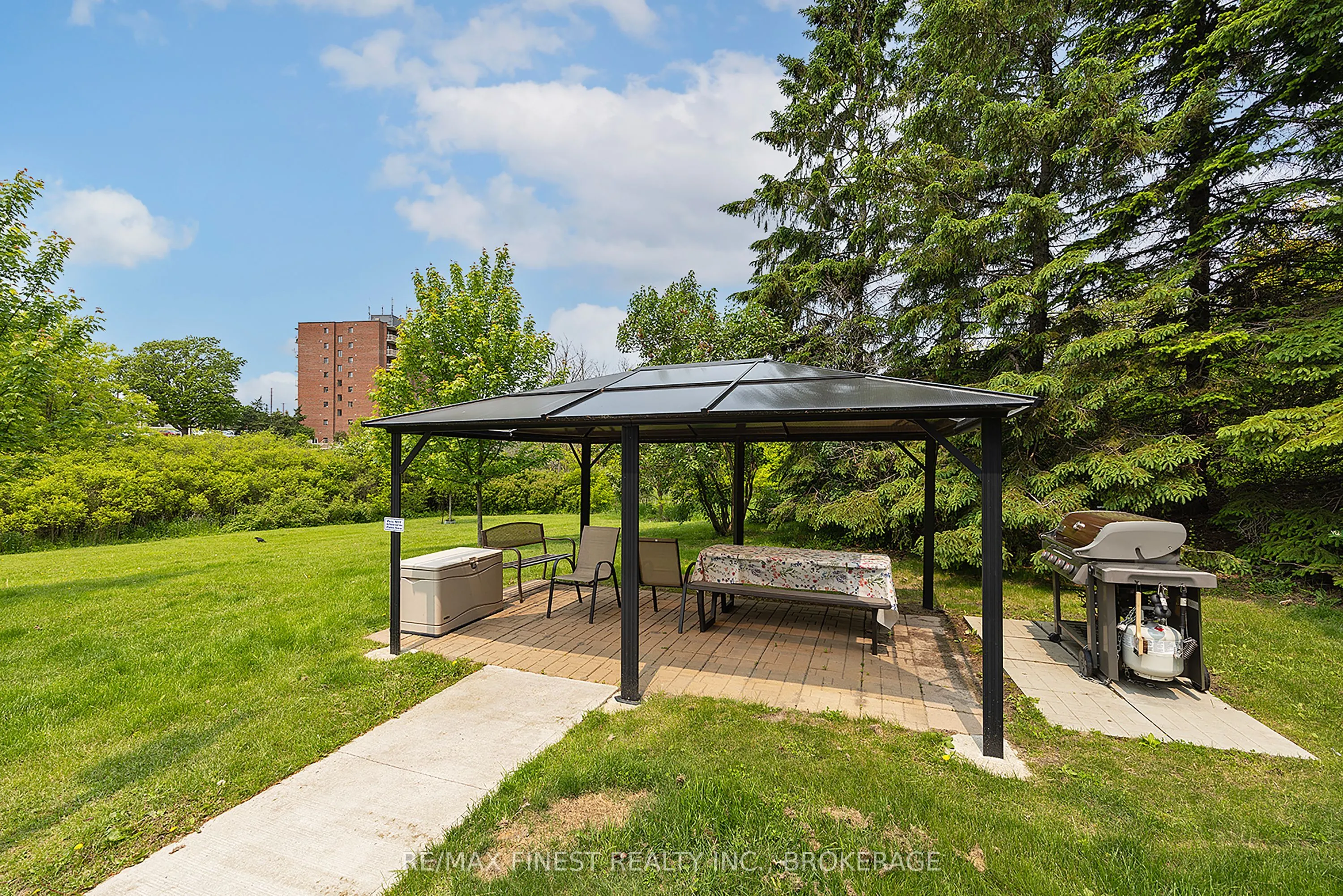 675 Davis Drive #601