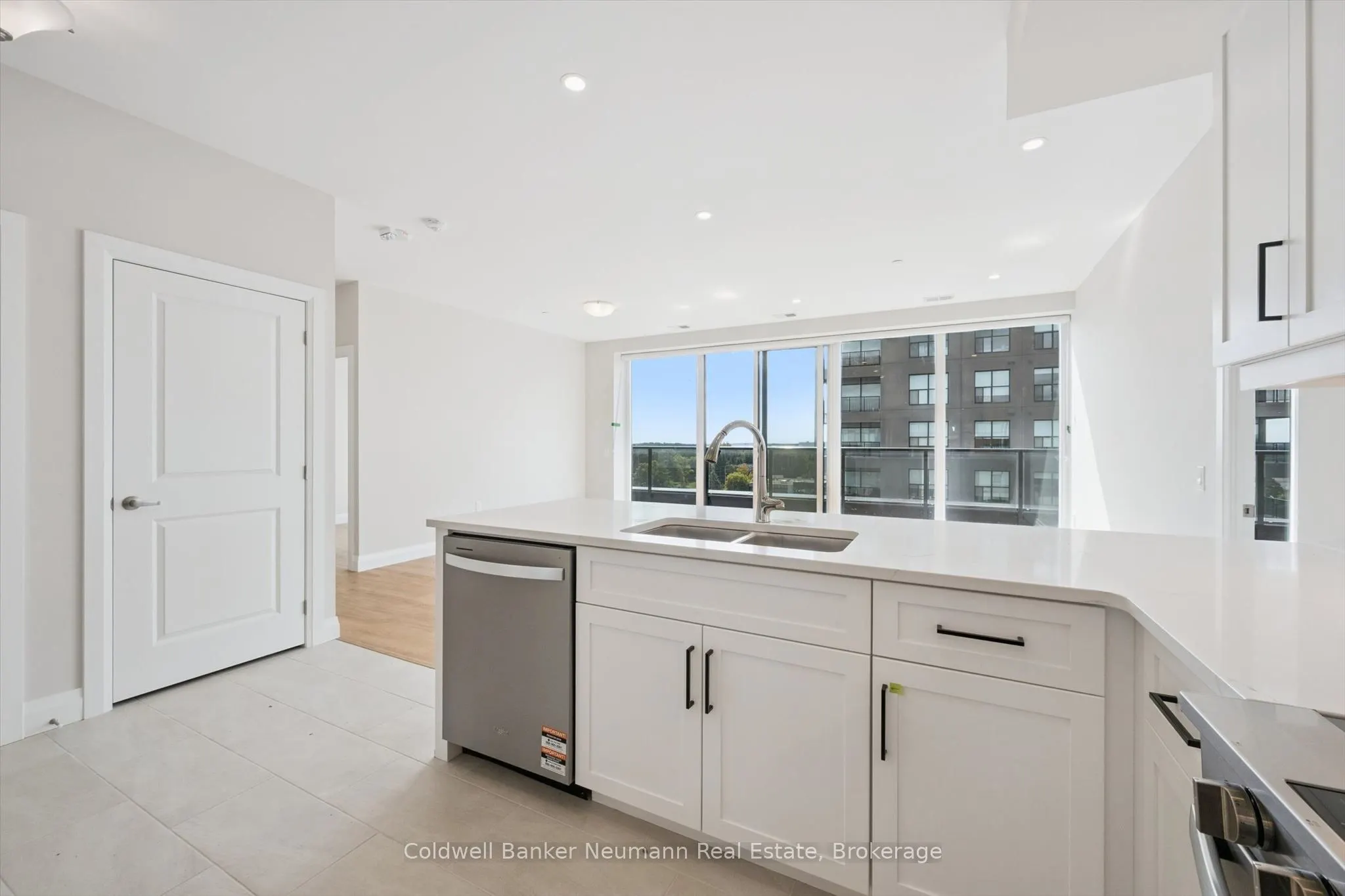 1882 Gordon Street #804