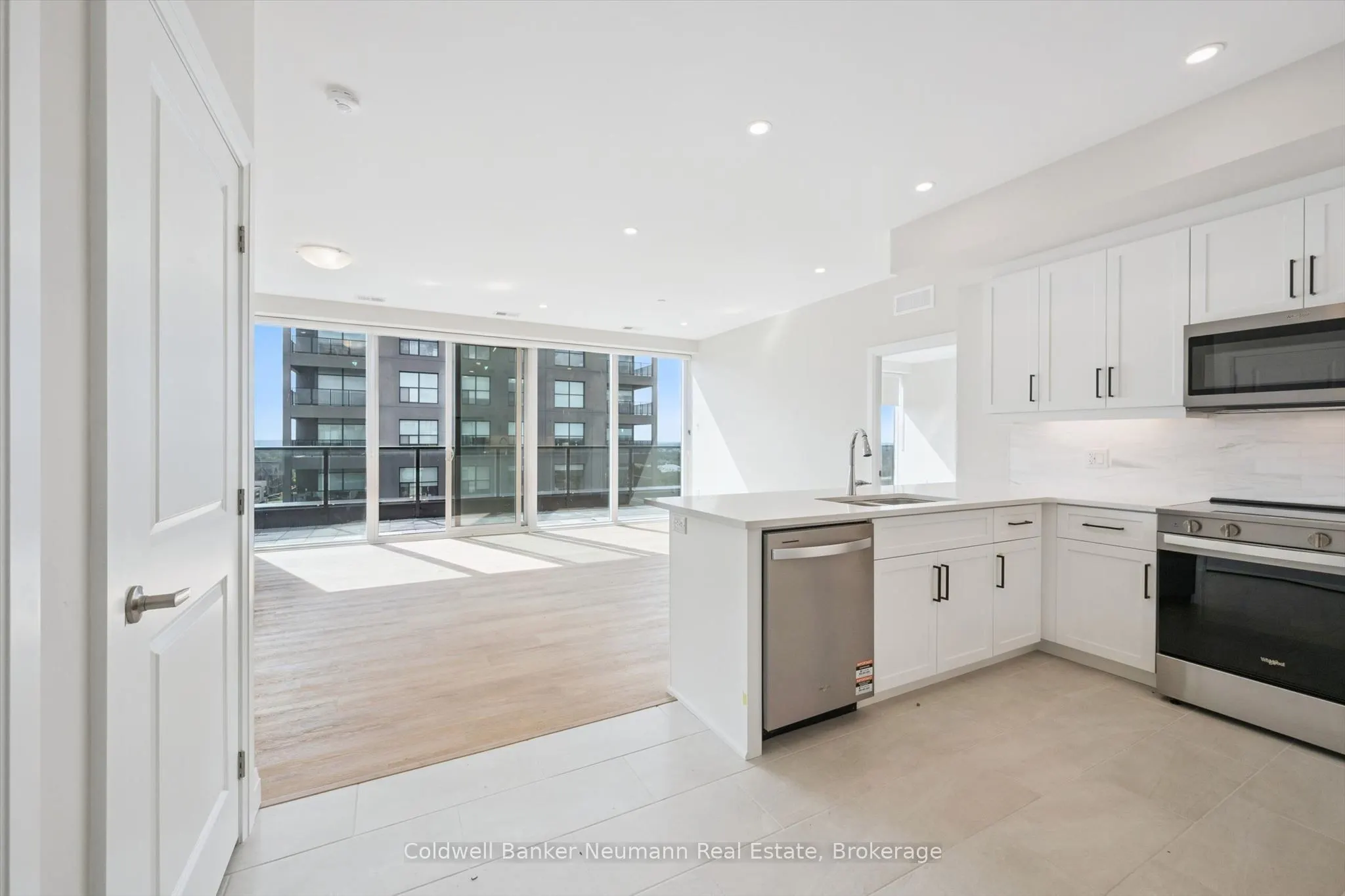 1882 Gordon Street #804