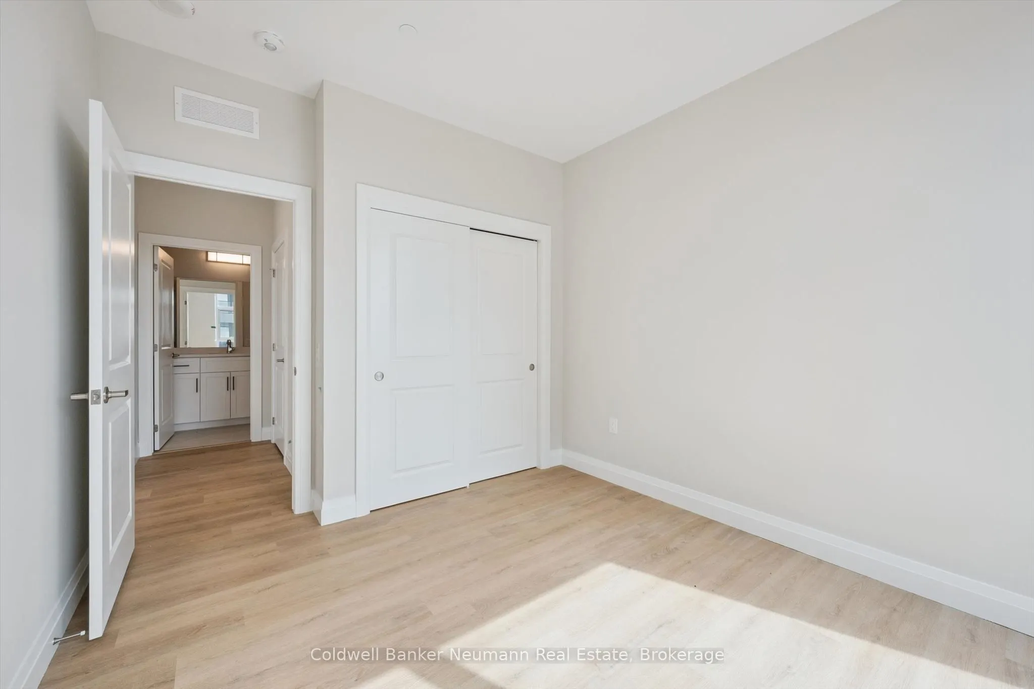 1882 Gordon Street #804