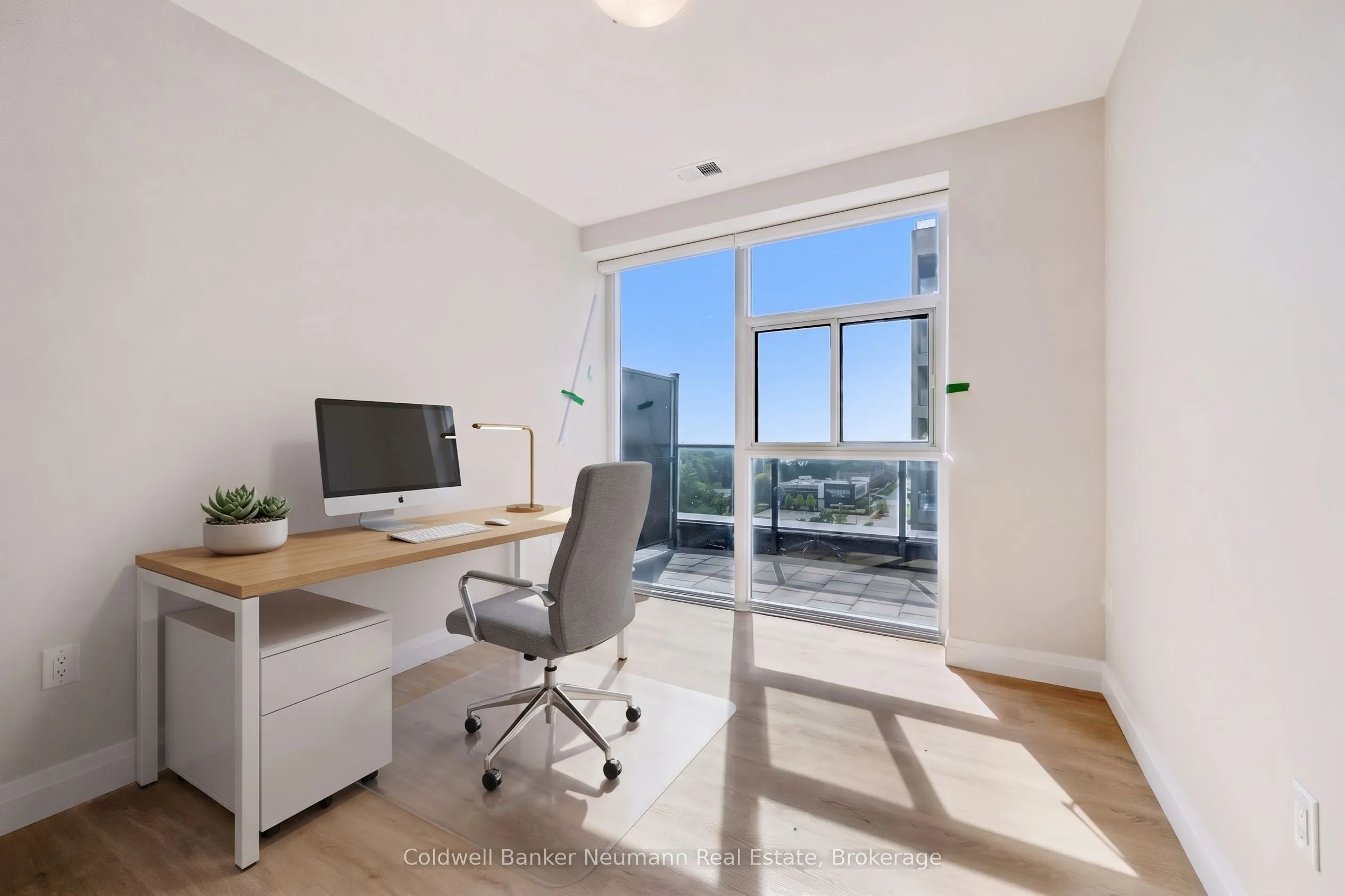 1882 Gordon Street #804