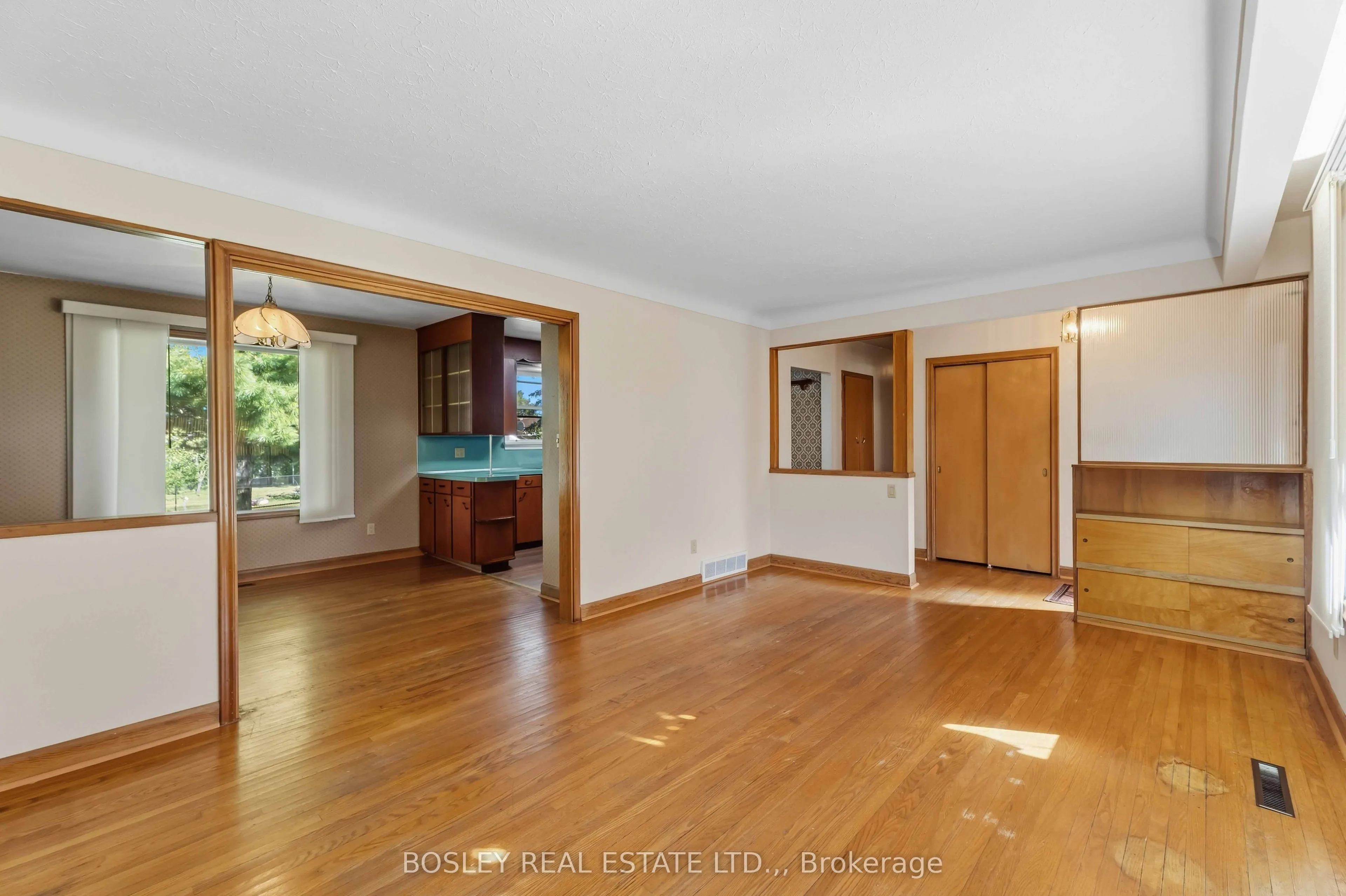 12 Glenhurst Circle