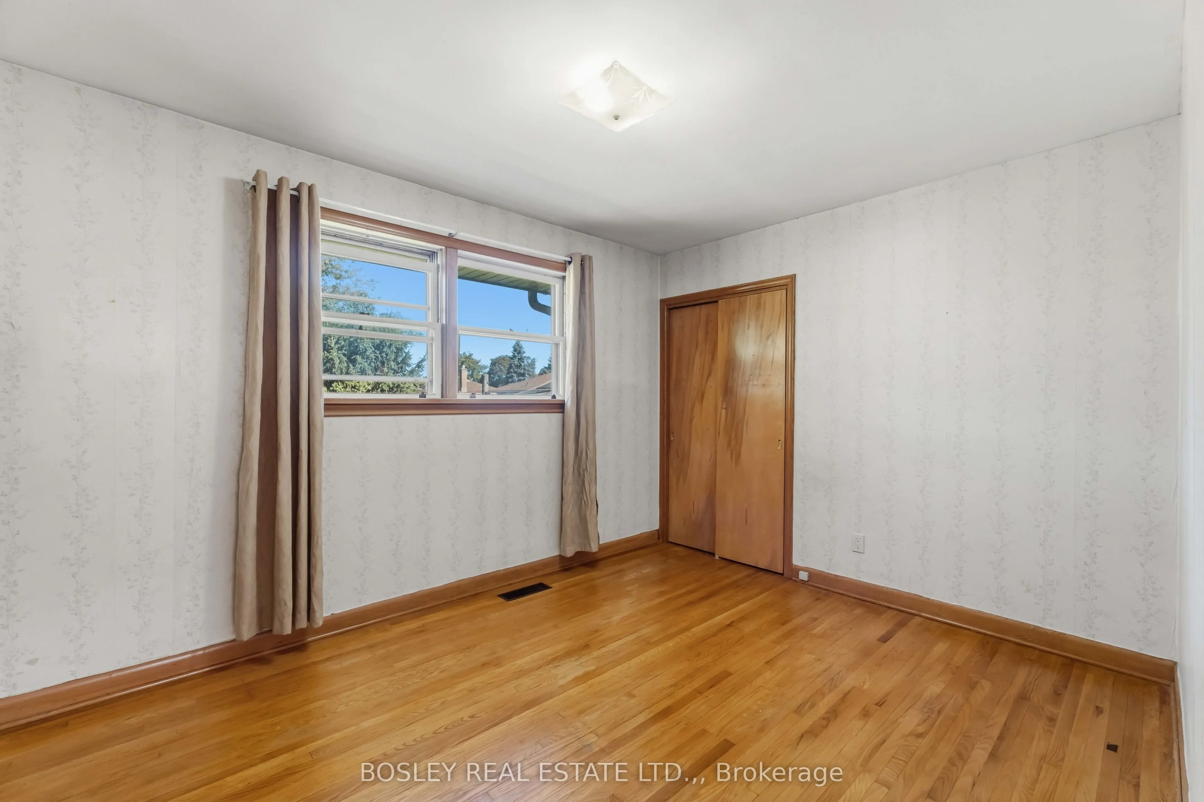 12 Glenhurst Circle