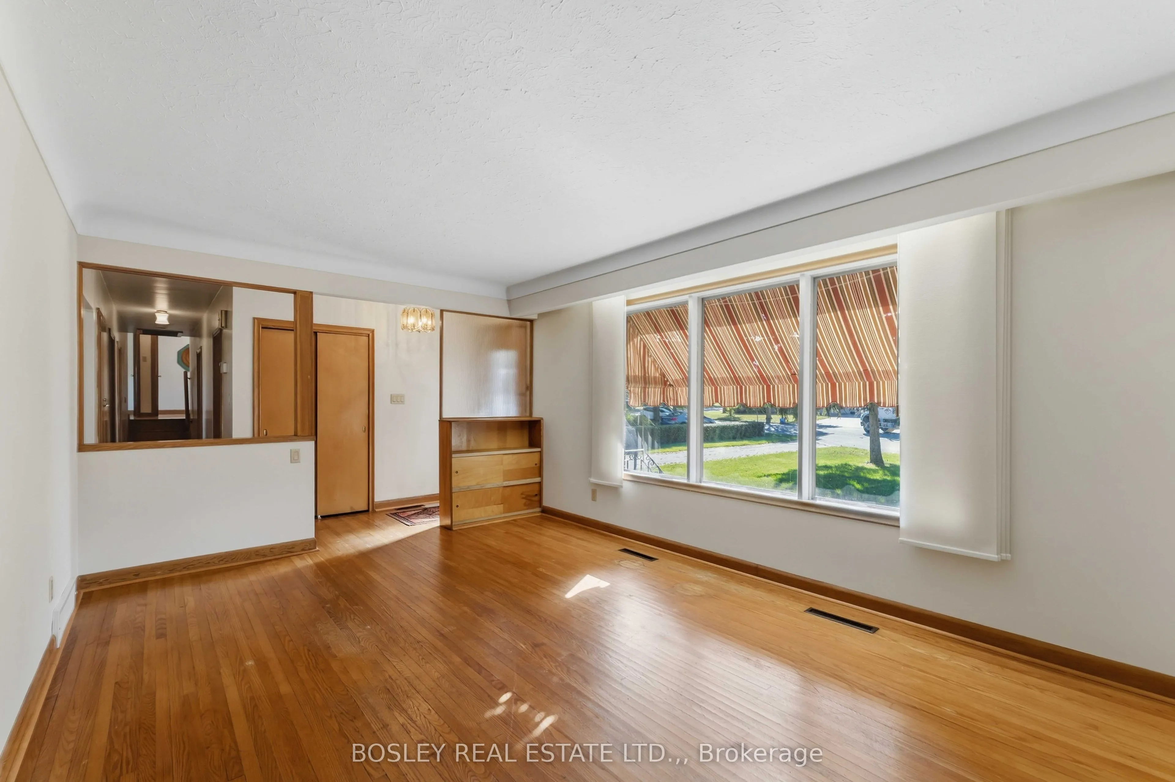 12 Glenhurst Circle