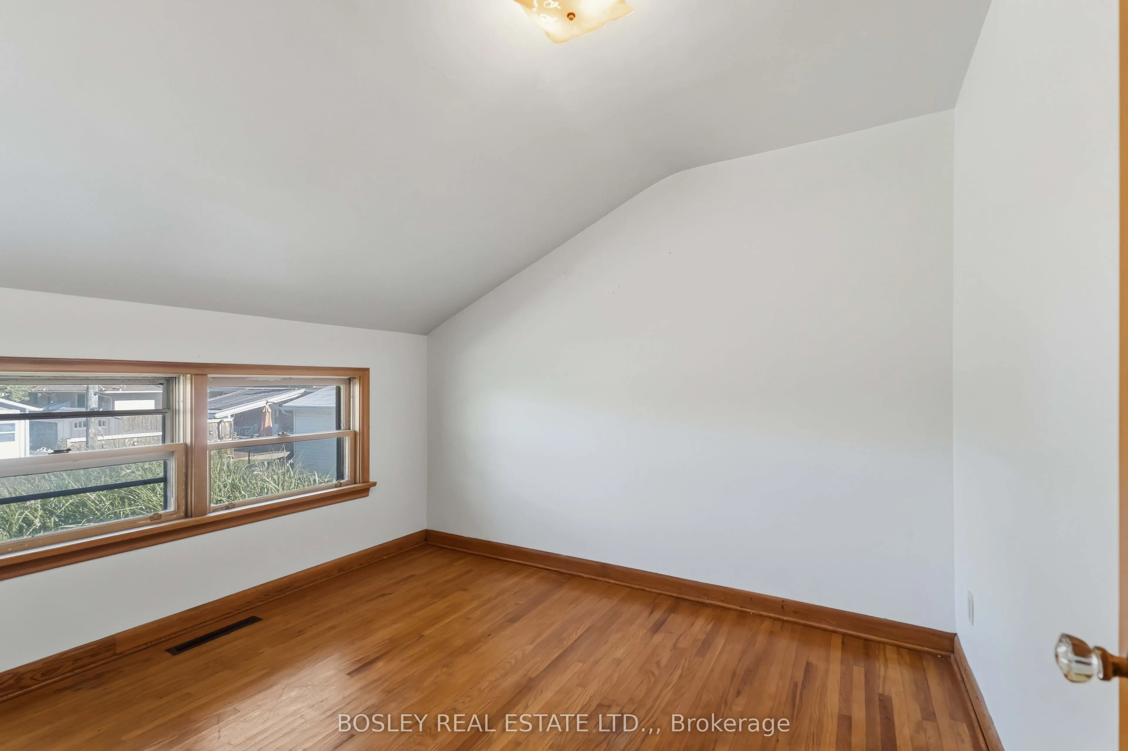 12 Glenhurst Circle