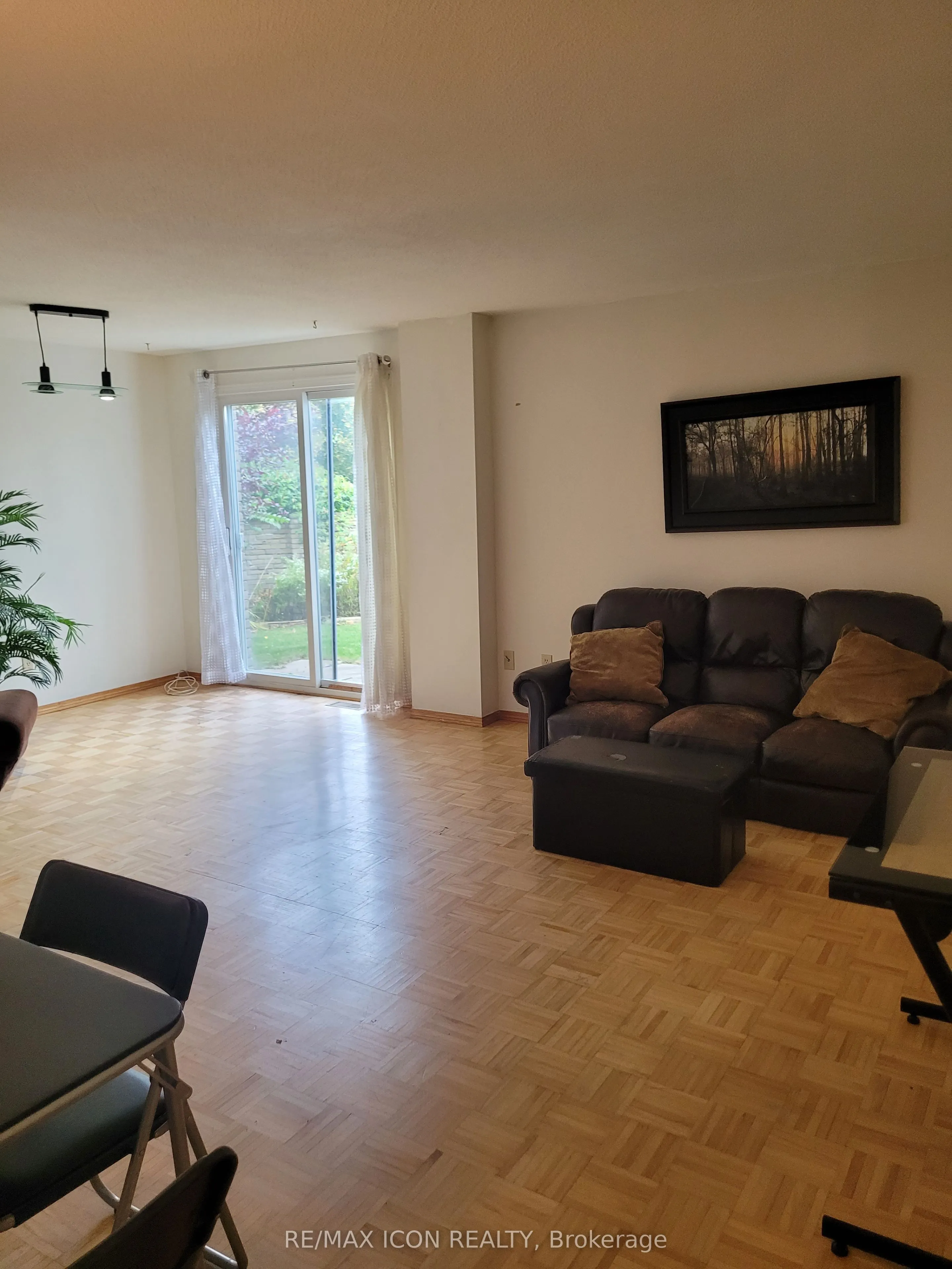 415 Morgan Avenue #28