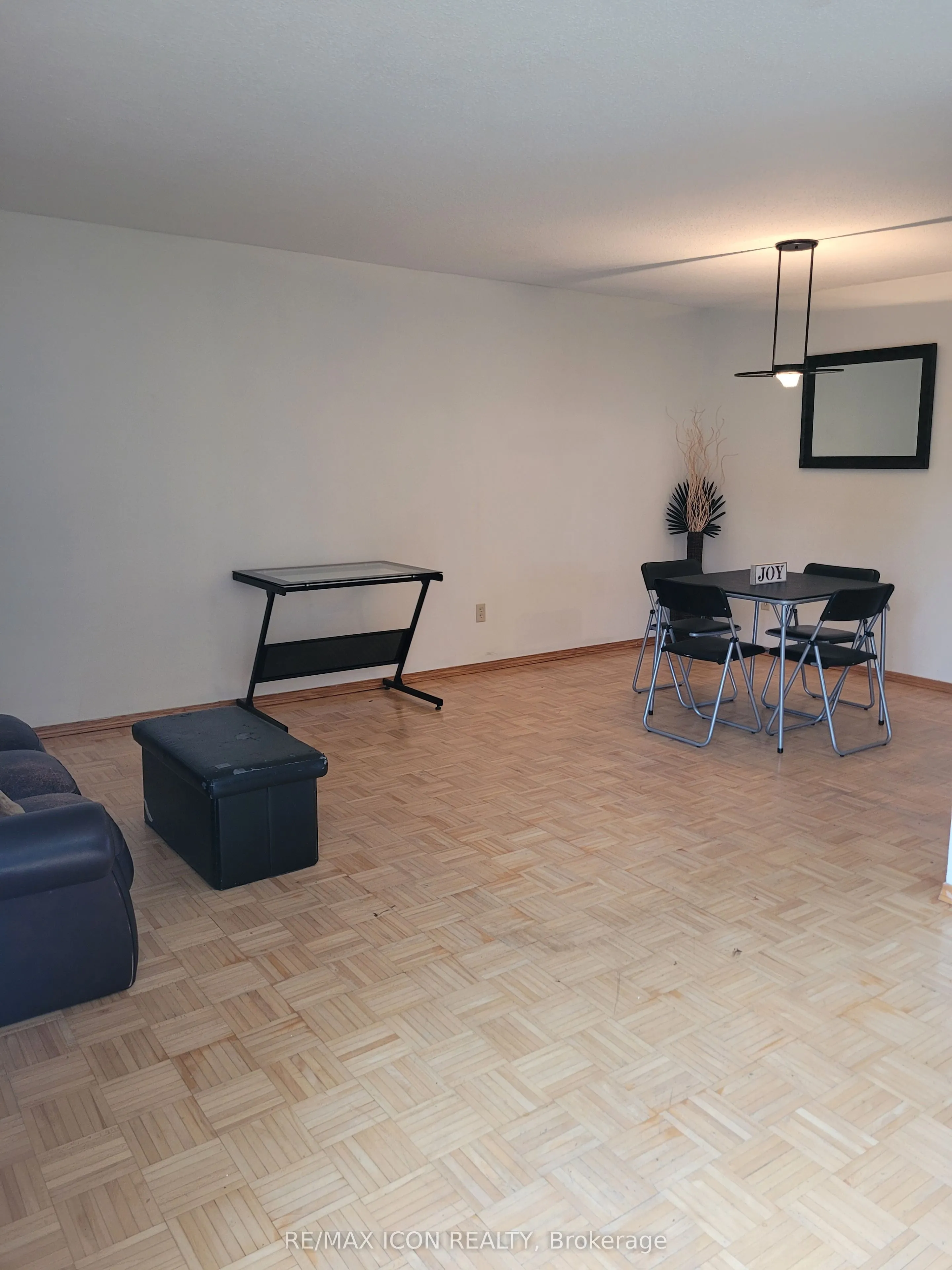 415 Morgan Avenue #28