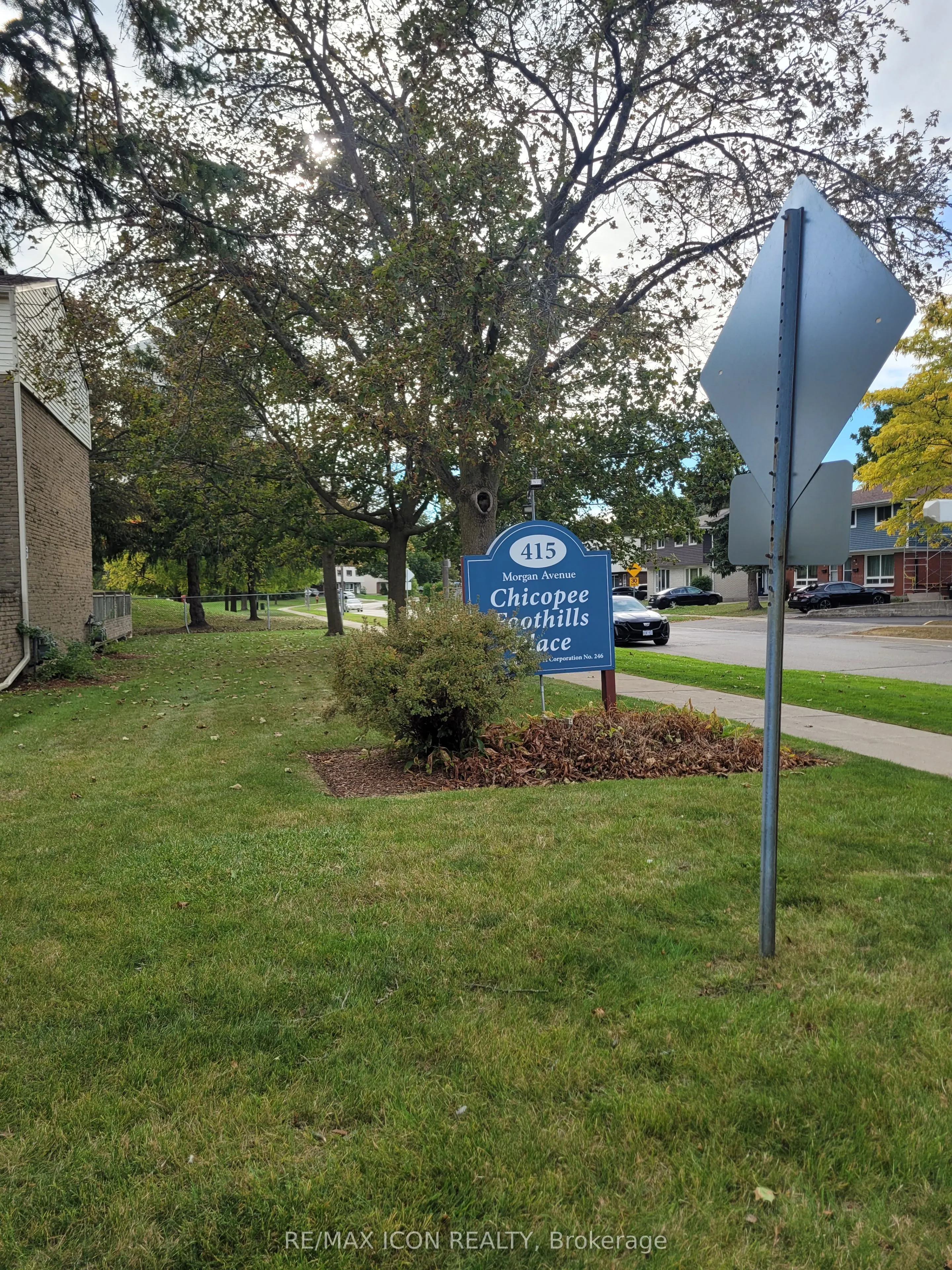 415 Morgan Avenue #28