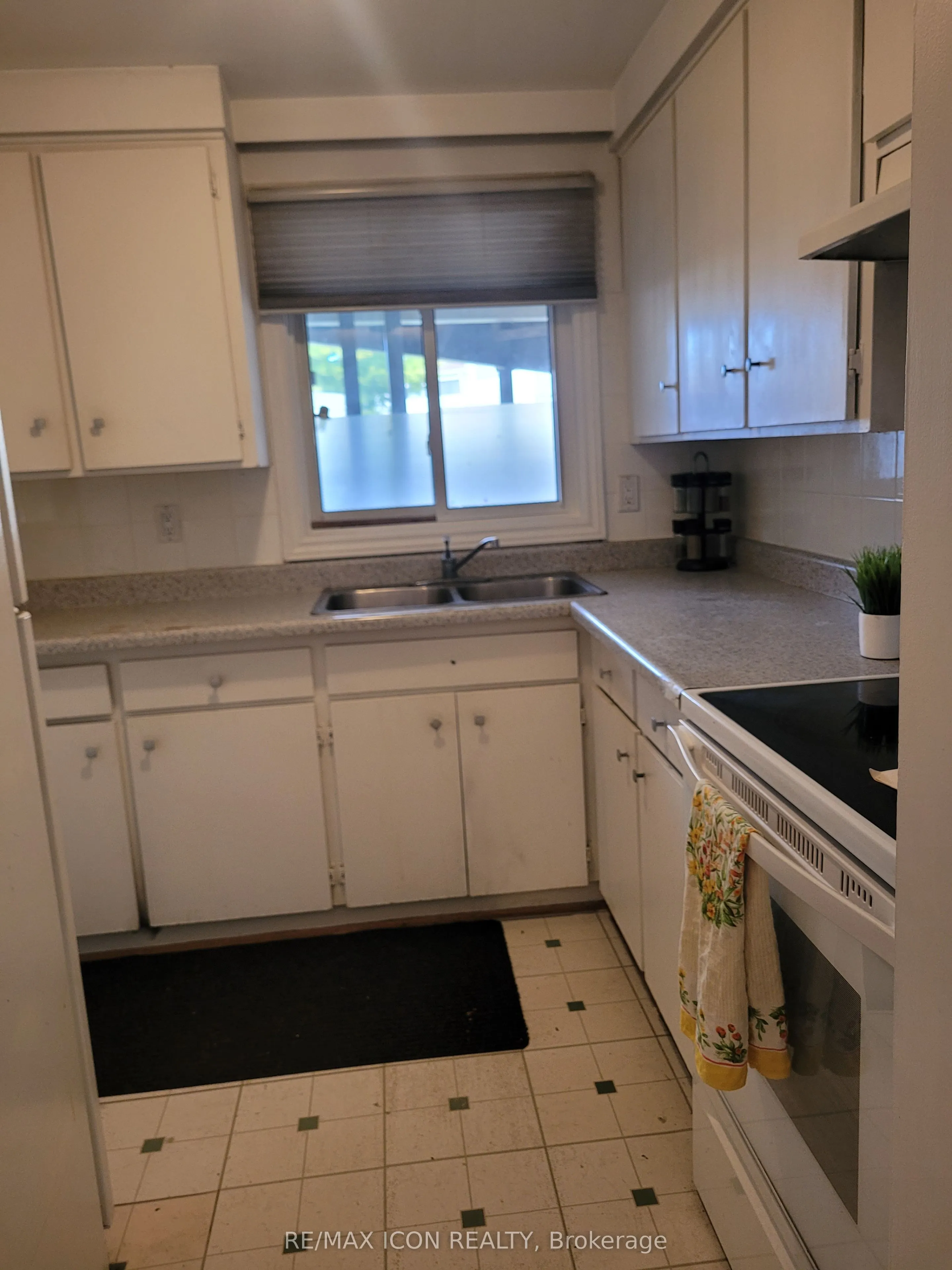 415 Morgan Avenue #28