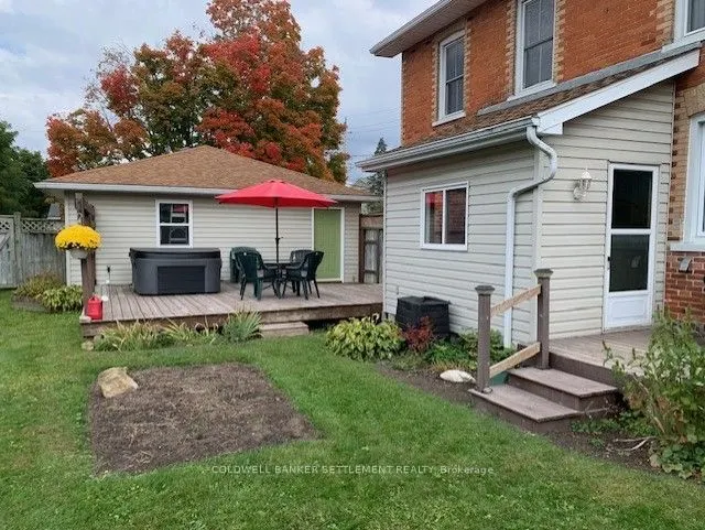 56 Drummond Street E