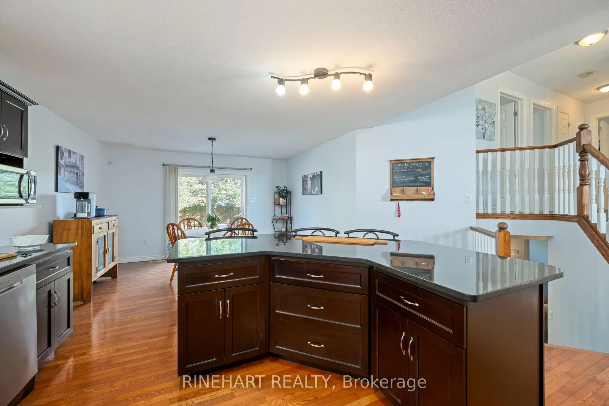 228 Boyd Boulevard