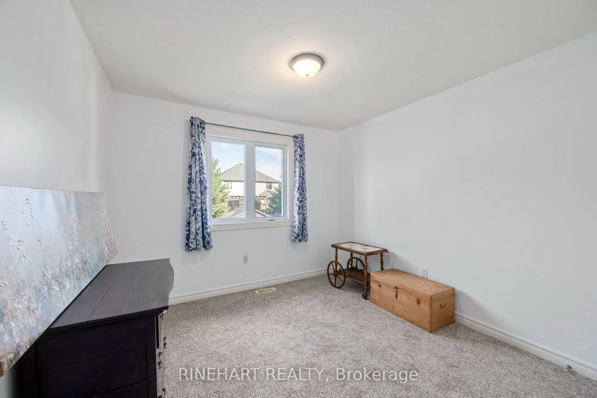 228 Boyd Boulevard