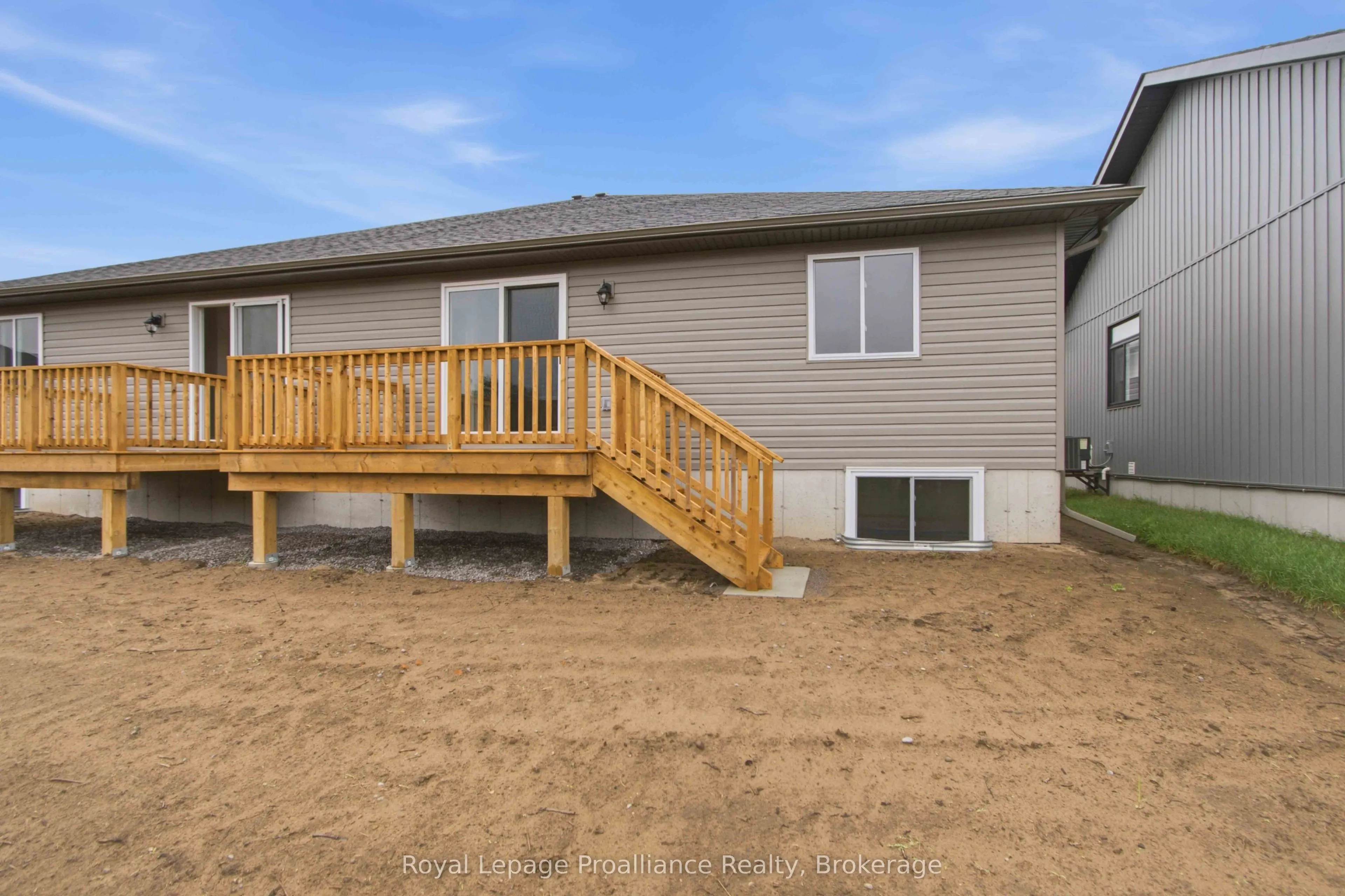 48 Mackenzie John Crescent